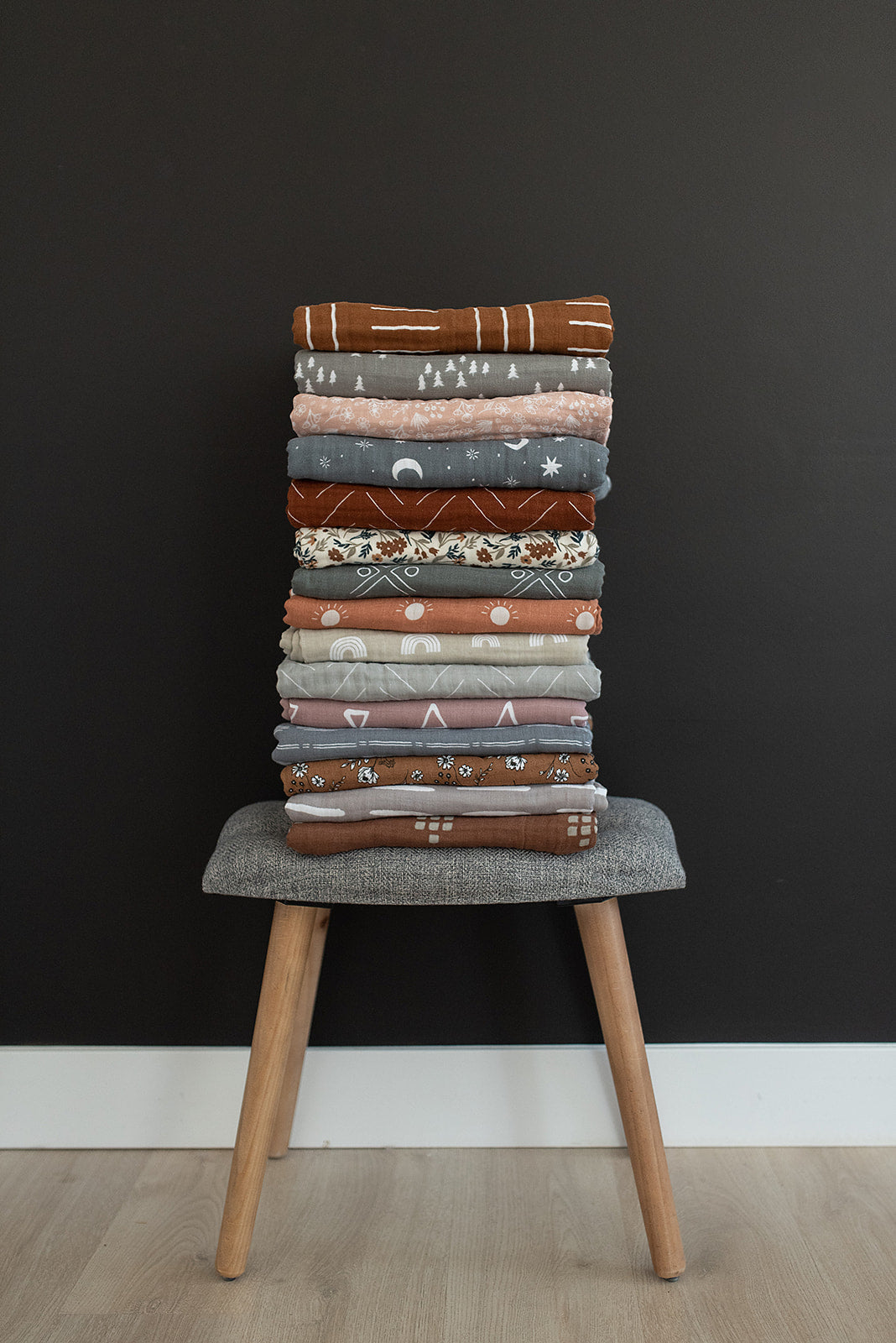 Grey Dash Muslin Quilt Mebie Baby