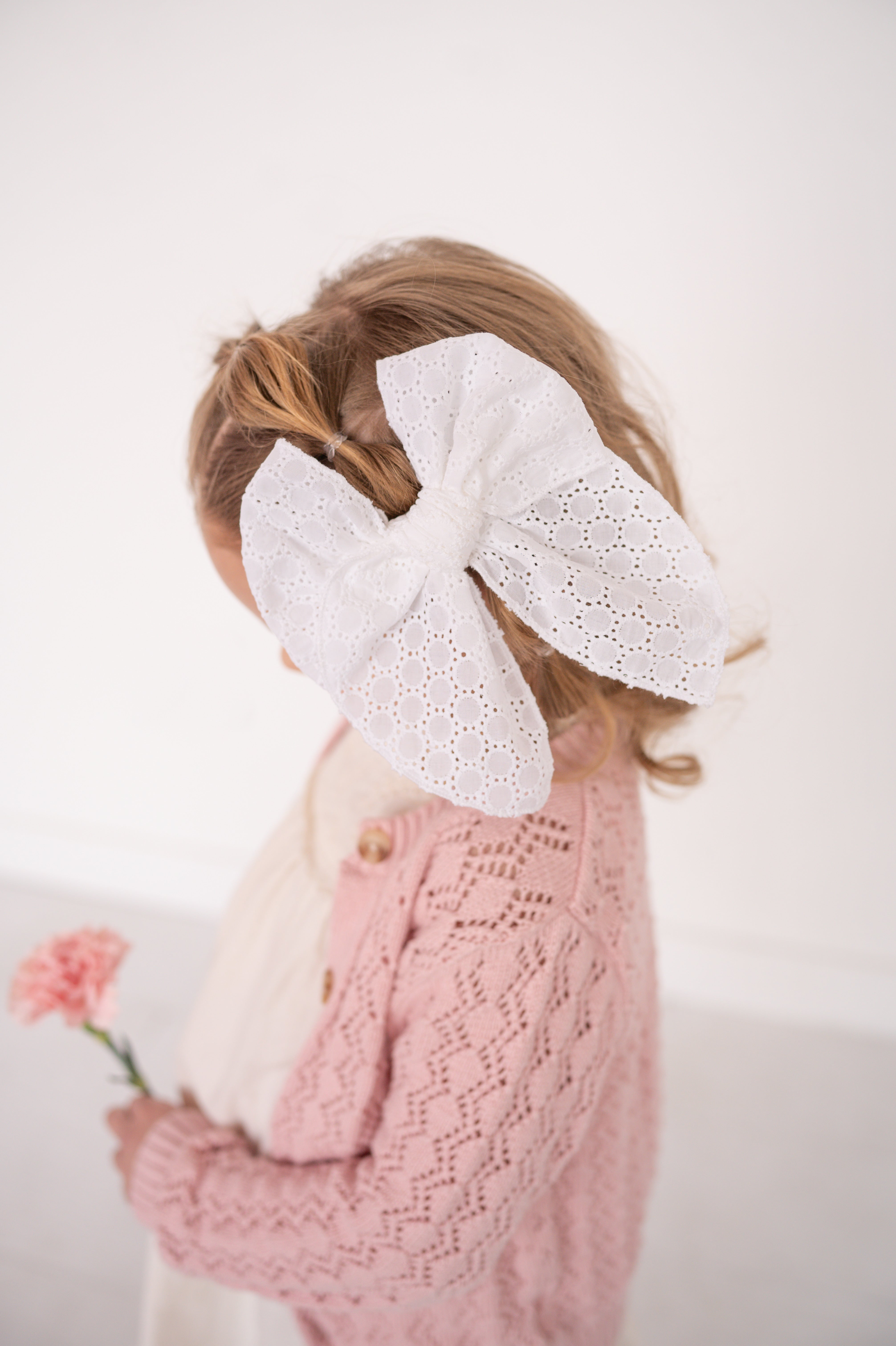 White Eyelet | Party Bow