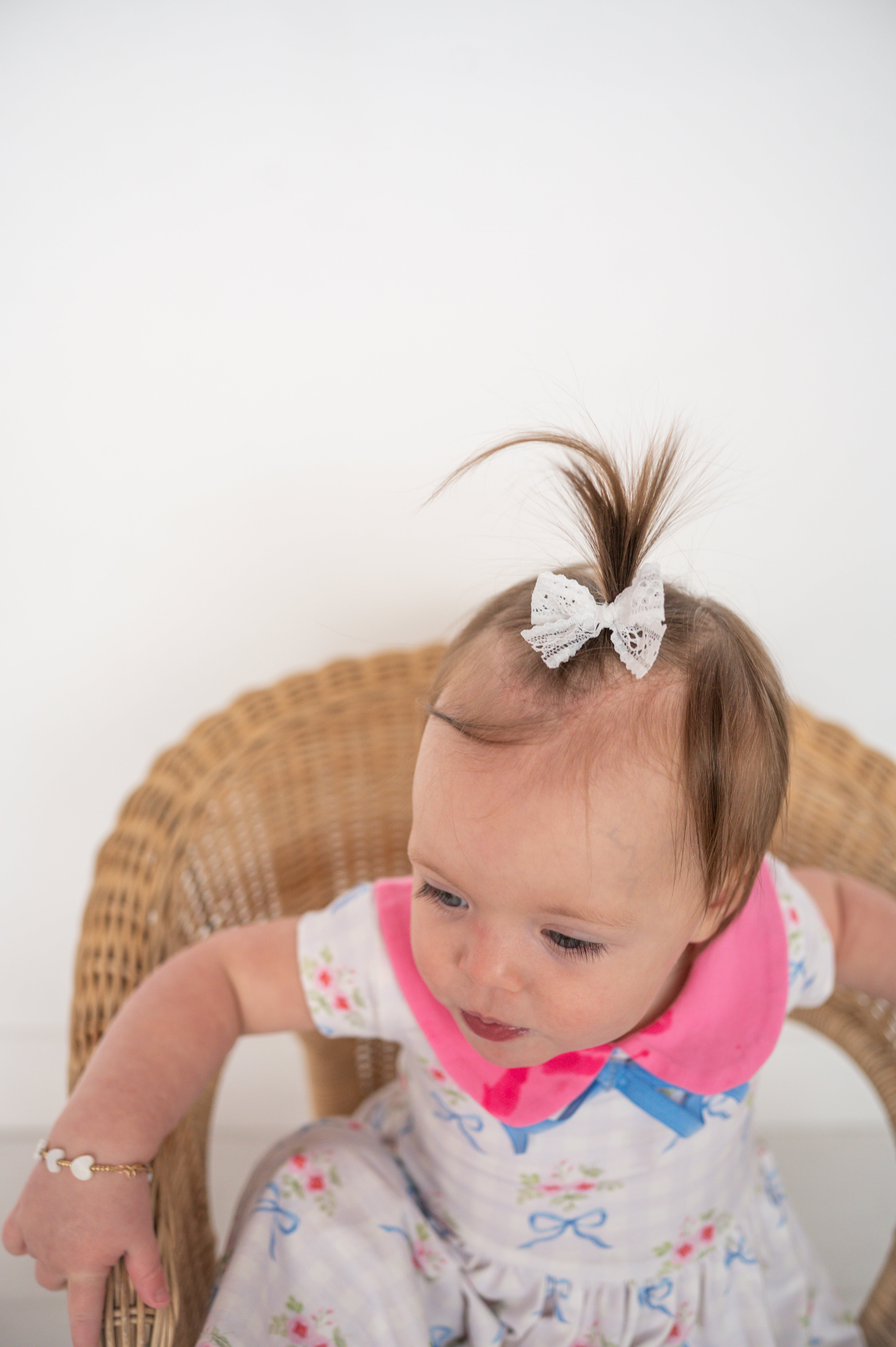 White Lace | Ribbon Bow