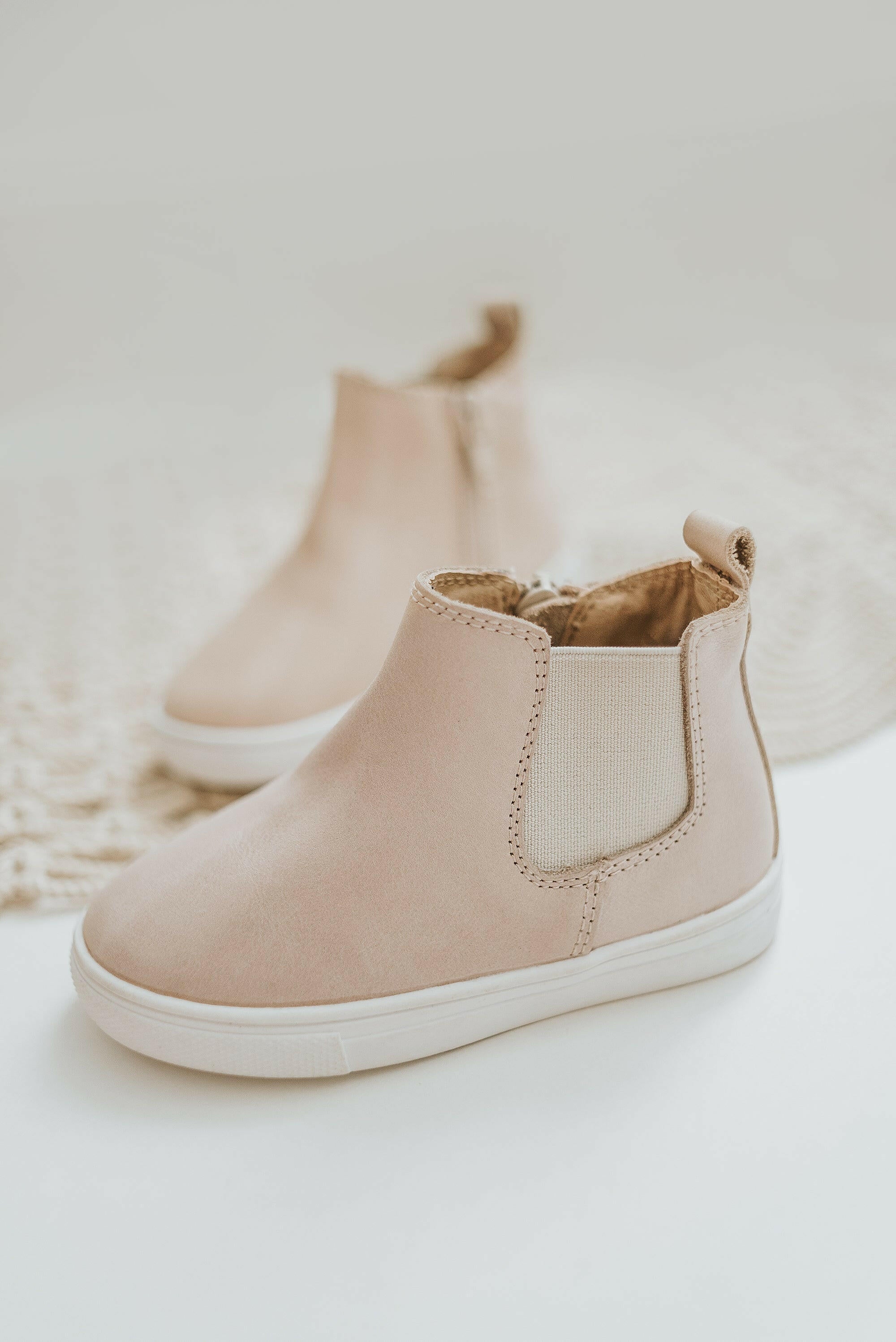 Waxed Leather Chelsea Boot | Color 'Vail Cream' | Hard Sole  Consciously Baby