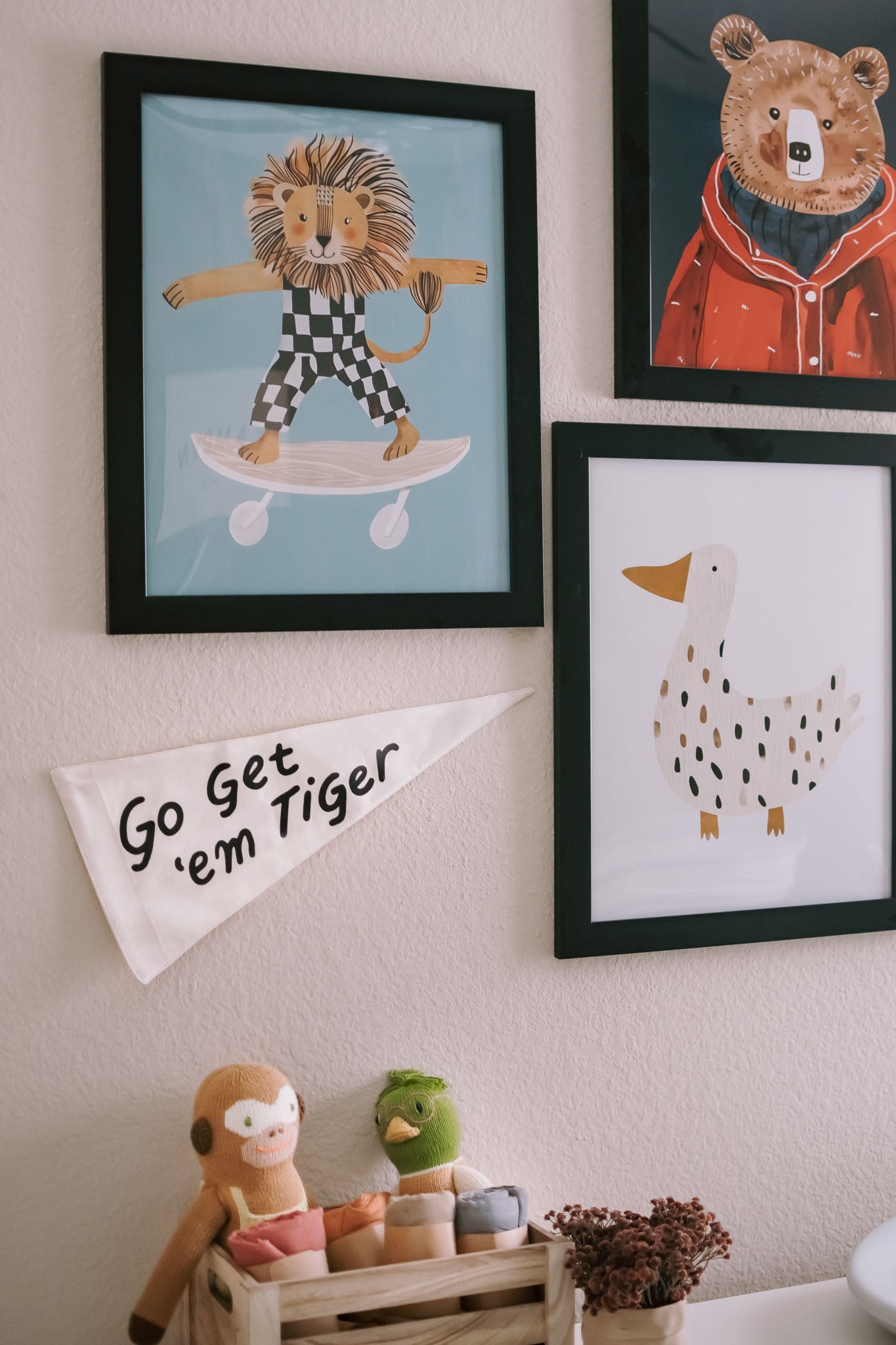 go get 'em tiger pennant