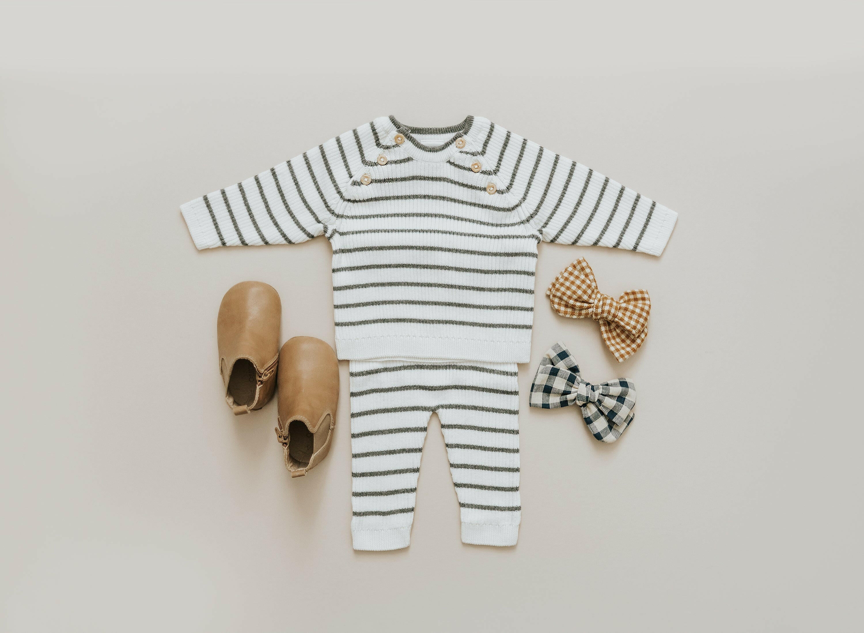 Waxed Leather Chelsea Boot | Color 'Sedona Brown' | Soft Sole  Consciously Baby