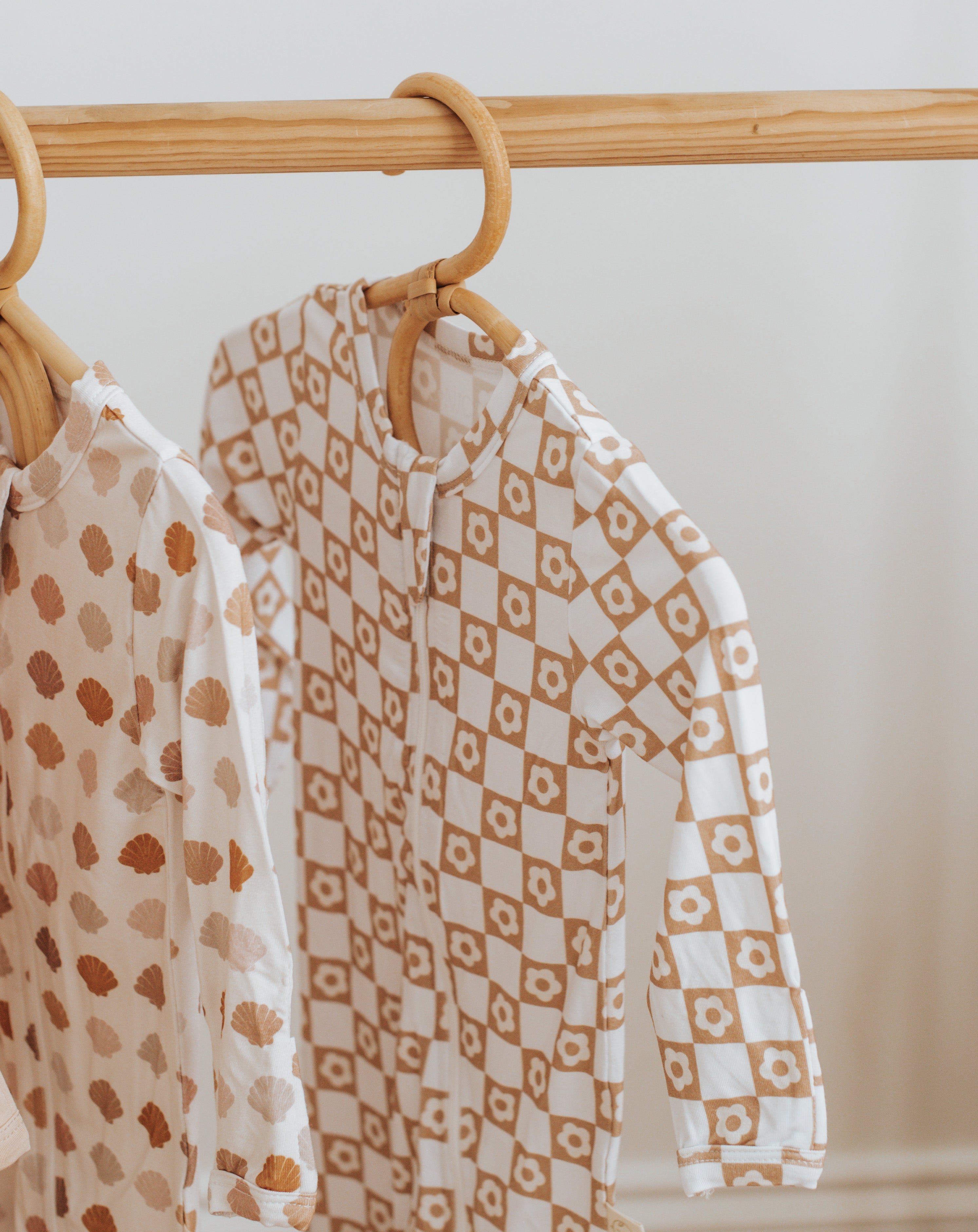 Bamboo Zip Baby Pajamas - Checkered Daisies Pajamas Consciously Baby