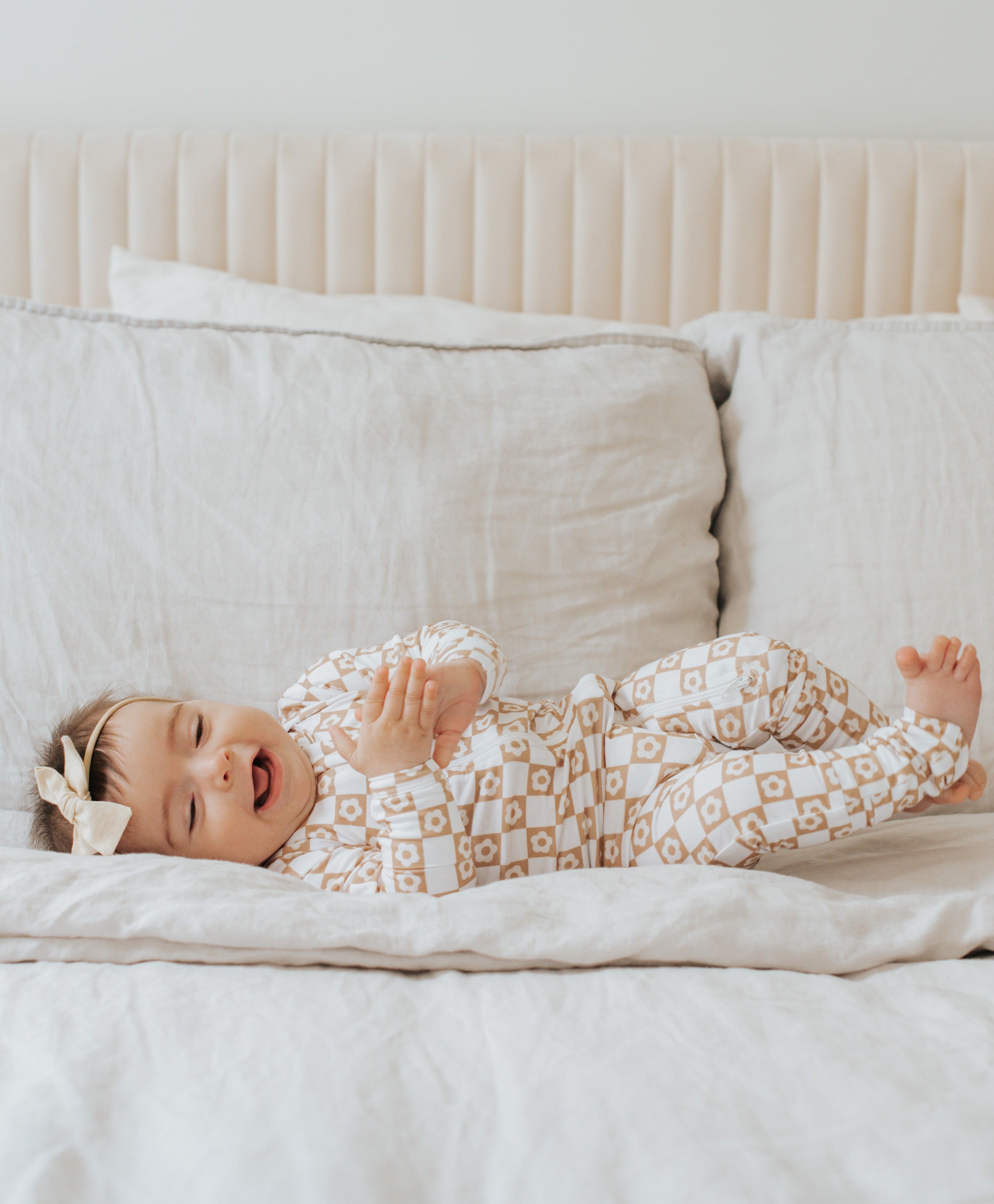 Bamboo Zip Baby Pajamas - Checkered Daisies Pajamas Consciously Baby