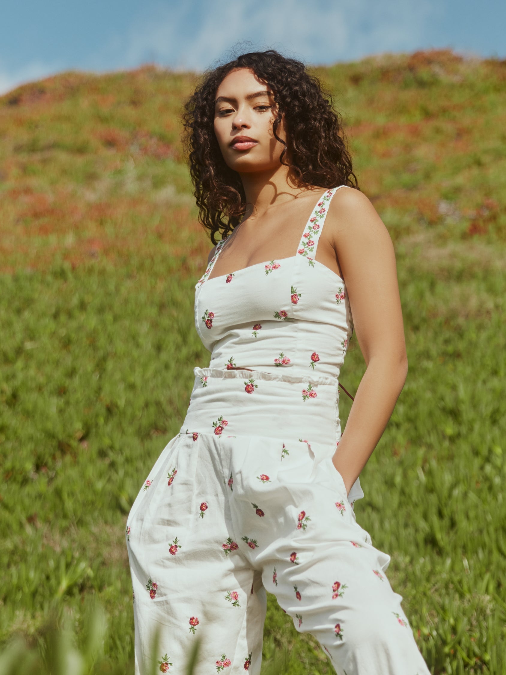 Camila Top - Sugar/Salsa Ditsy Floral Embroidery