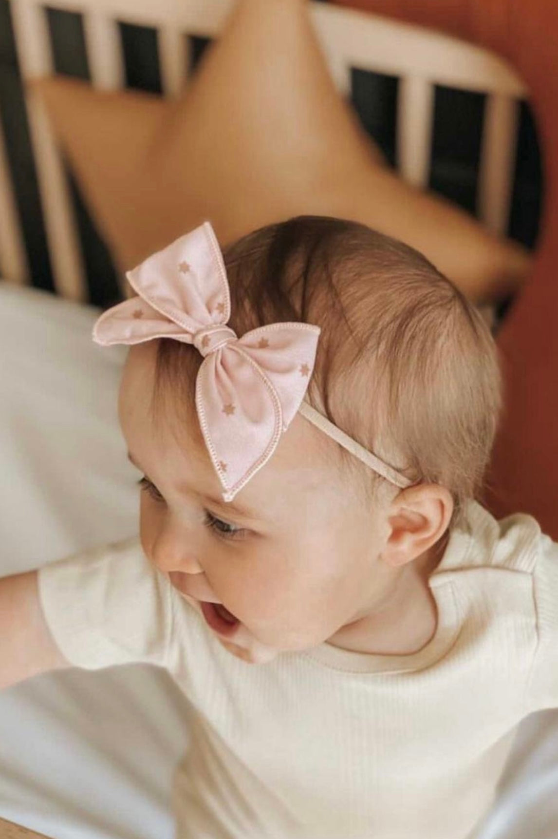 Pink Stars Edged Bow