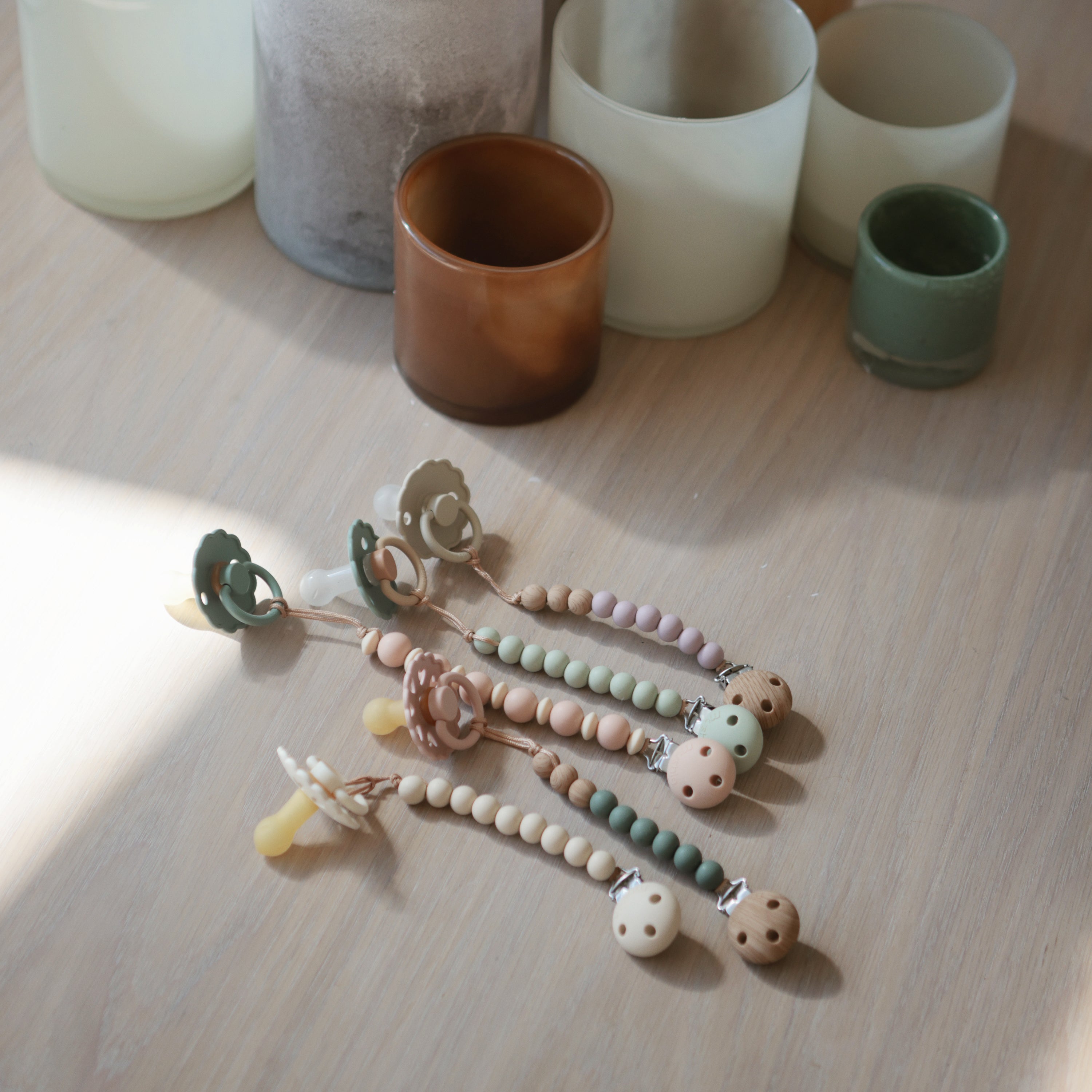 Silicone Pacifier Clip | Eva Pacifier Clip Mushie