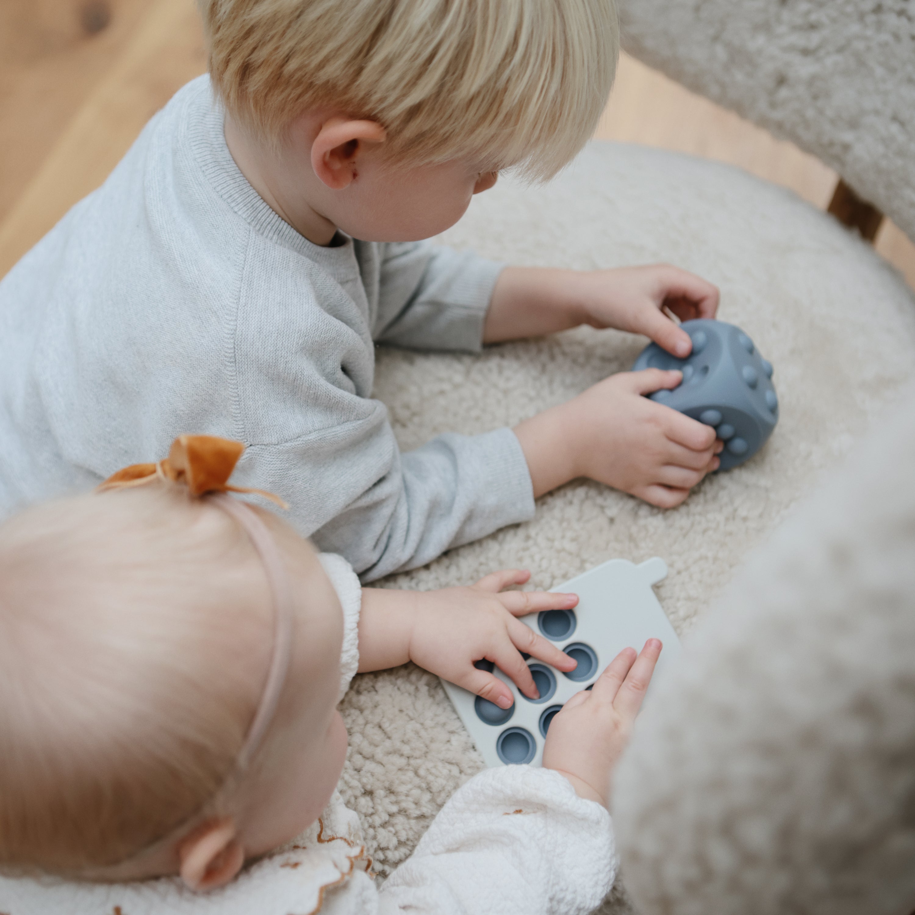 Dice Press Toy 2-Pack Press Toy Mushie