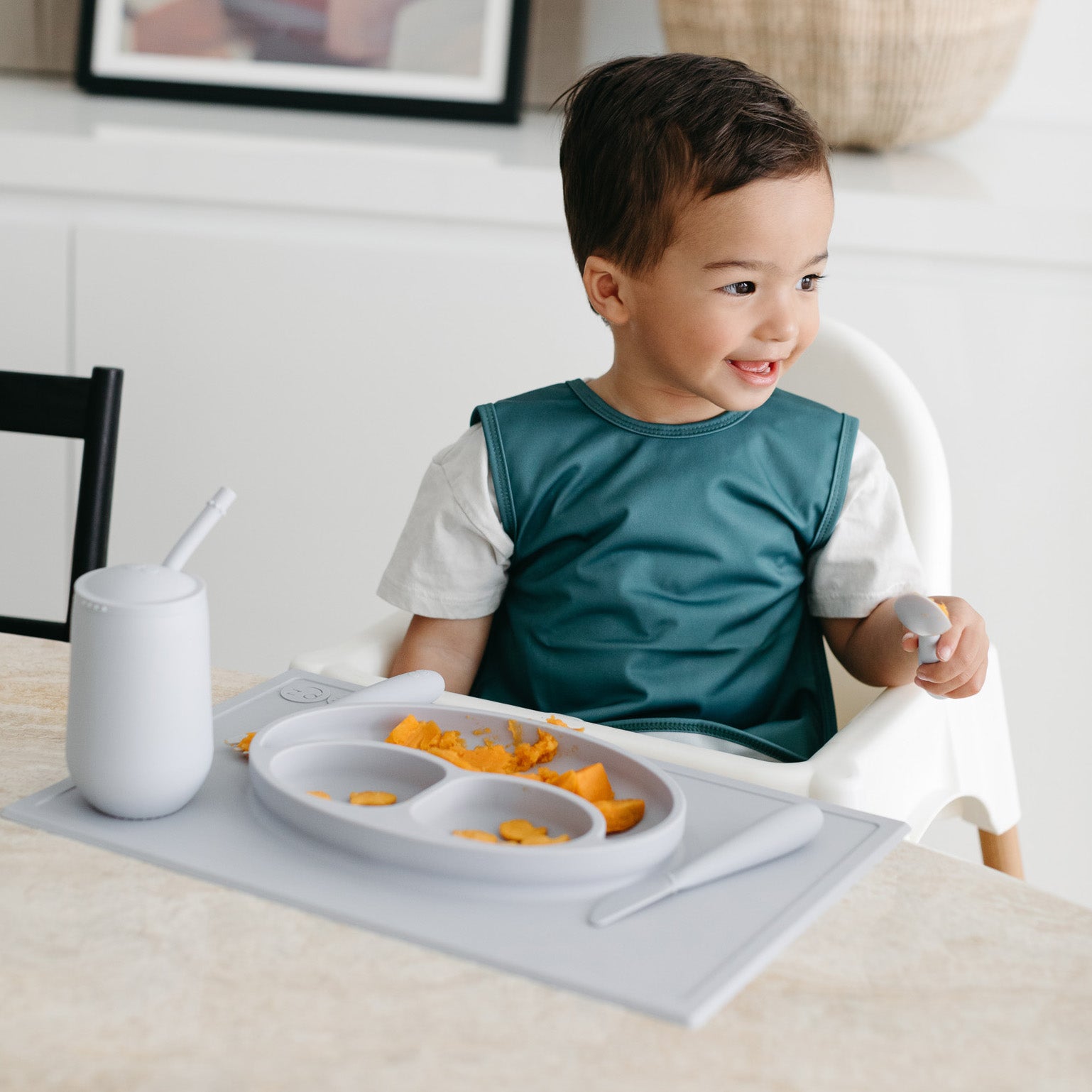 Solid Pine Minimalist Bapron BapronBaby