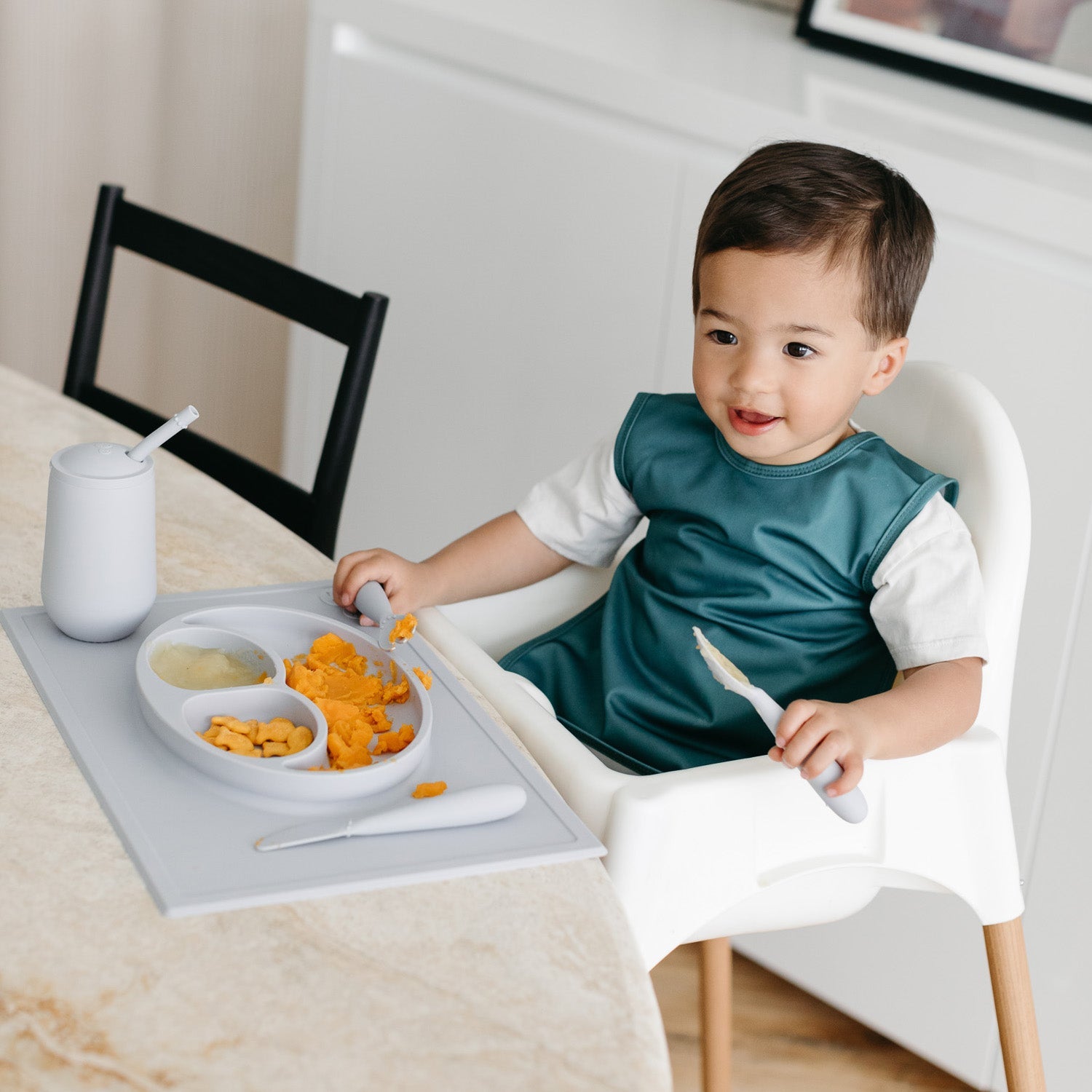 Solid Pine Minimalist Bapron BapronBaby