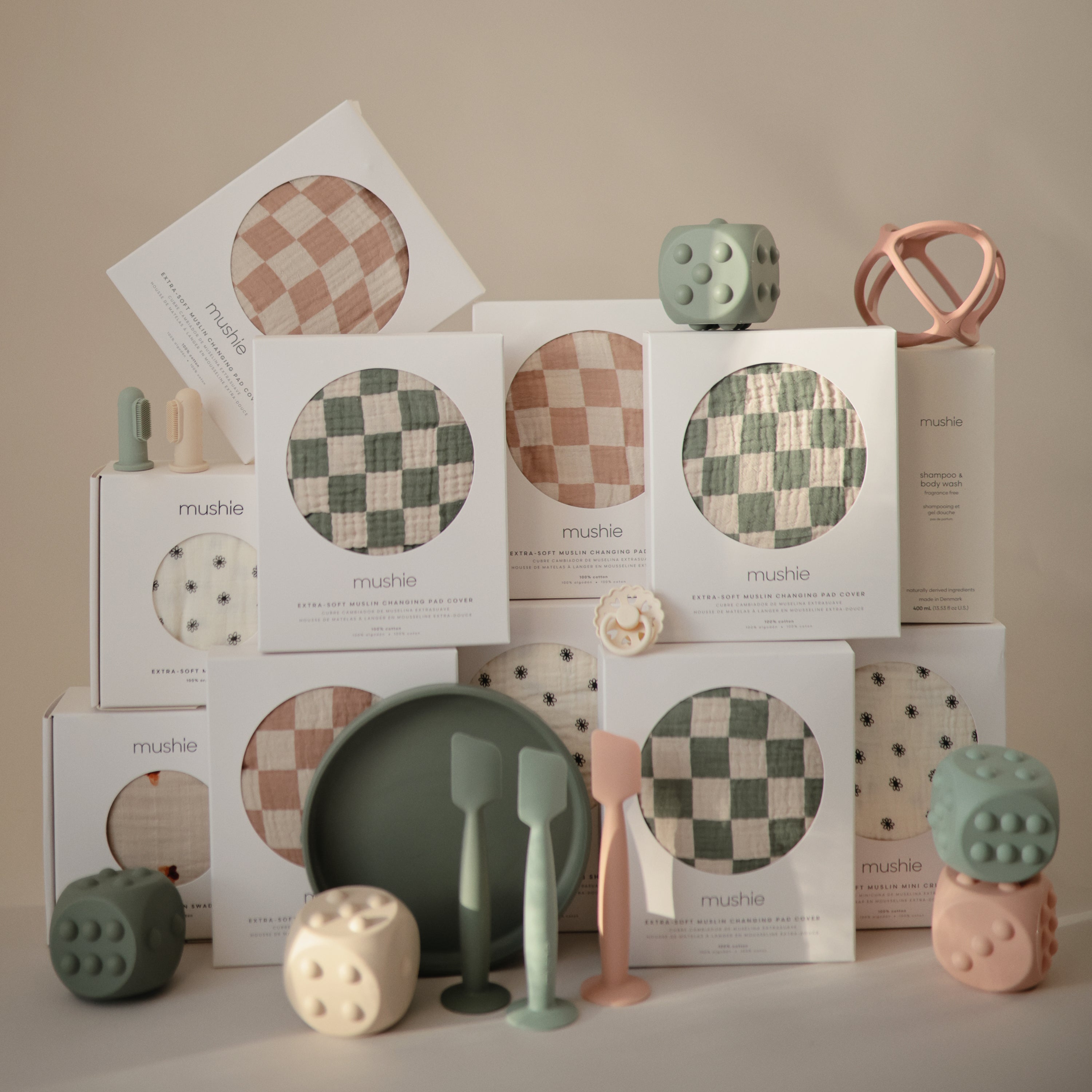 Dice Press Toy 2-Pack Press Toy Mushie