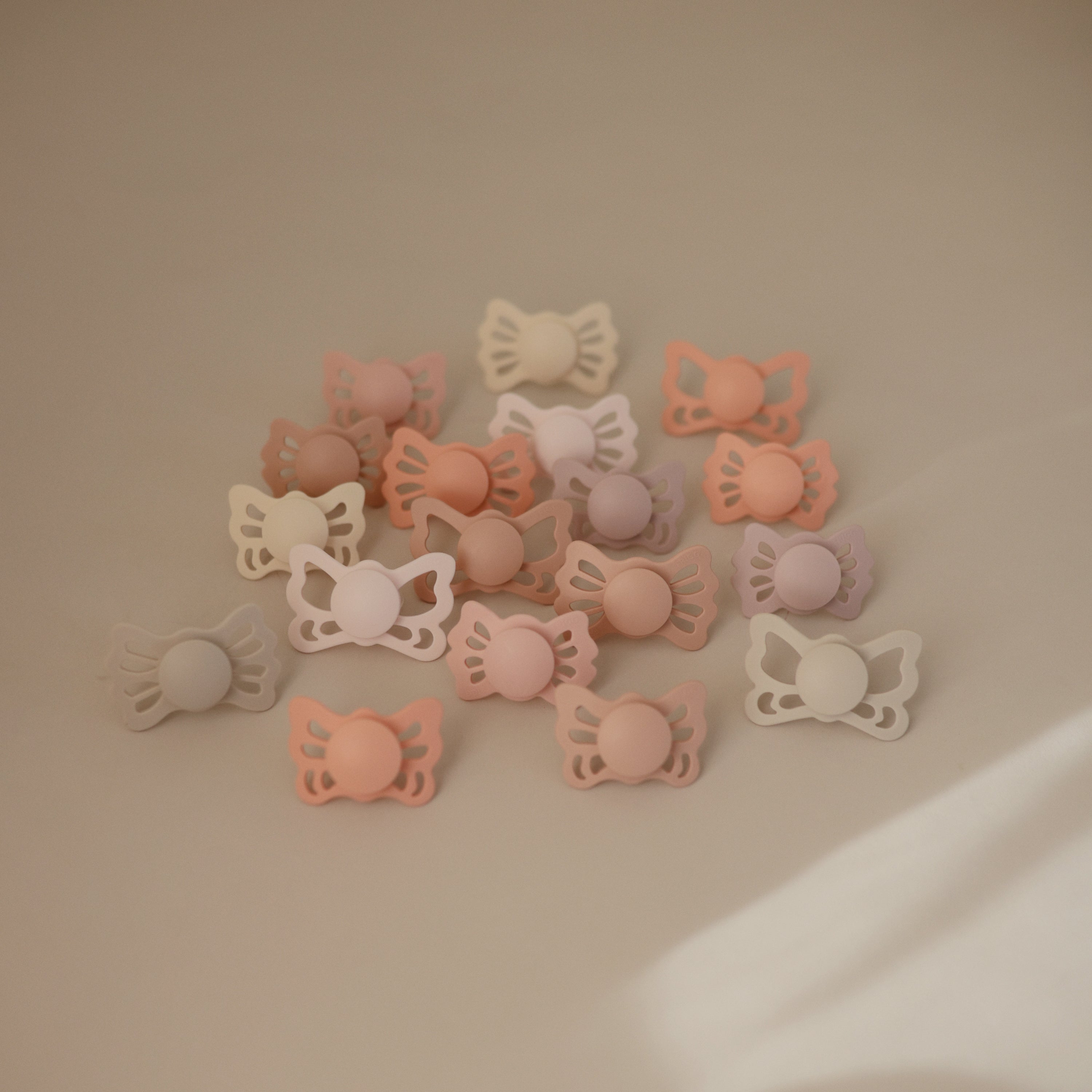 FRIGG Lucky Symmetrical Silicone Pacifier 2-Pack (6-18 Months) FRIGG PACIFIERS Mushie