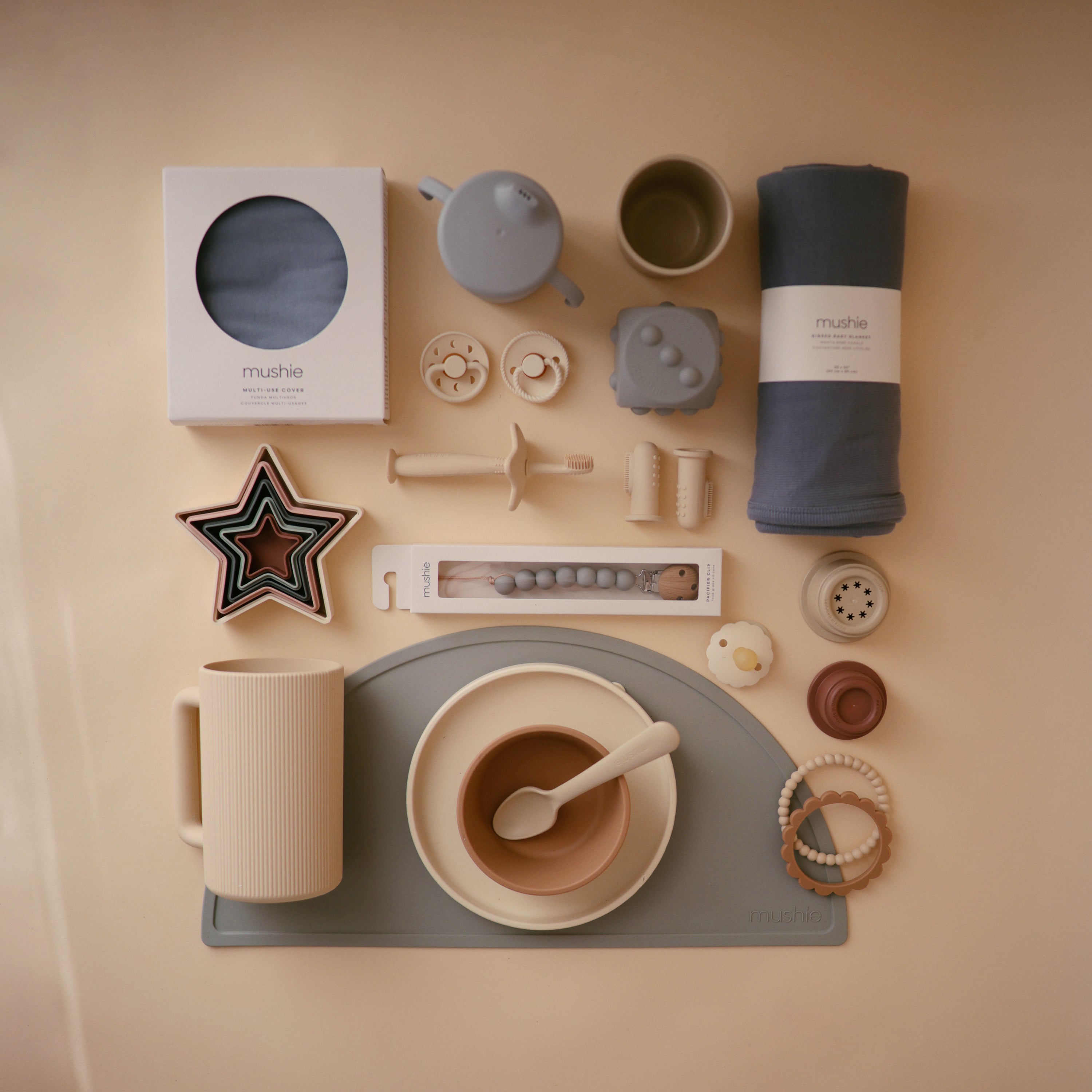 Multi-Use Cover Multi-Use Cover Mushie