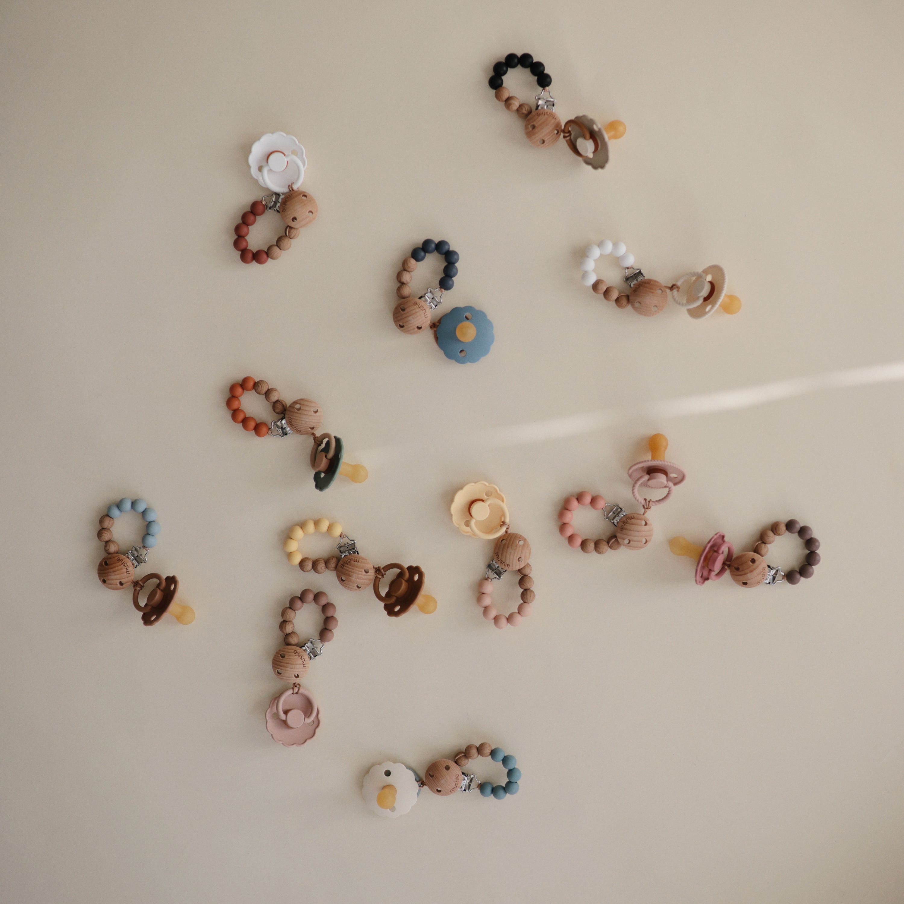 Silicone Pacifier Clip | Eva Pacifier Clip Mushie