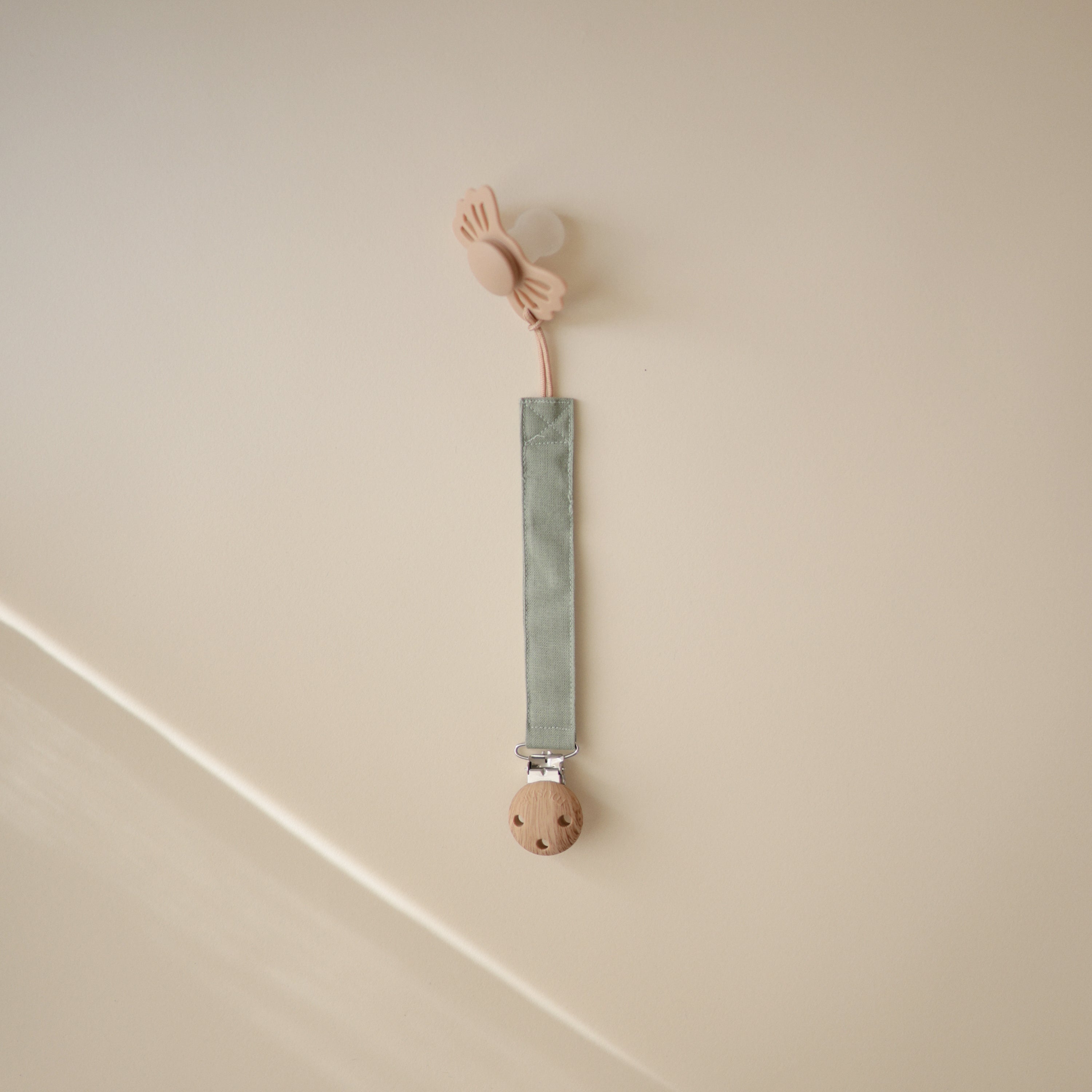 Linen Pacifier Clip 2-Pack Pacifier Clip Mushie