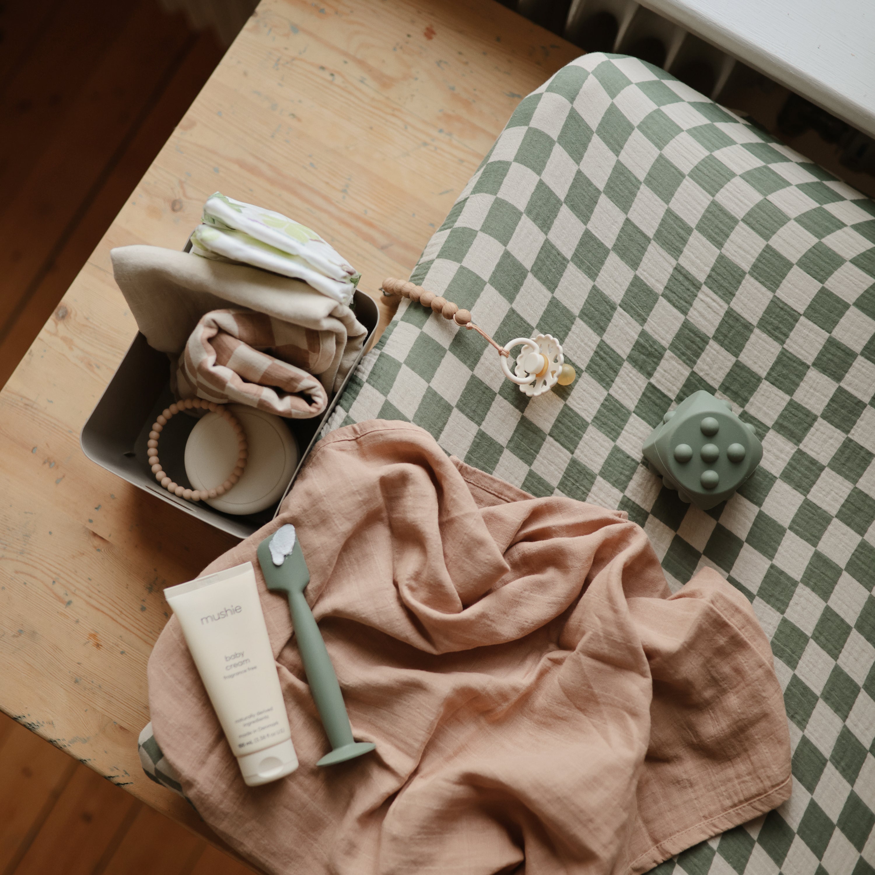 Dice Press Toy 2-Pack Press Toy Mushie