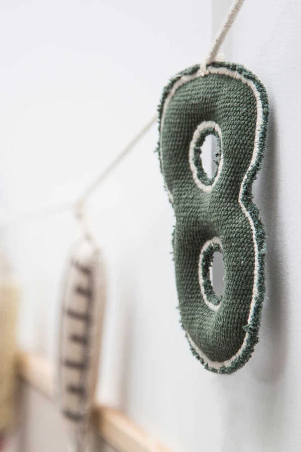 GARLAND SCHOOL Little Wonder & Co