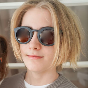 Classic | Sustainable Sunglasses | Plant-Based Bendable Polarized - Adult | 16+ Y | Sunset Gingham