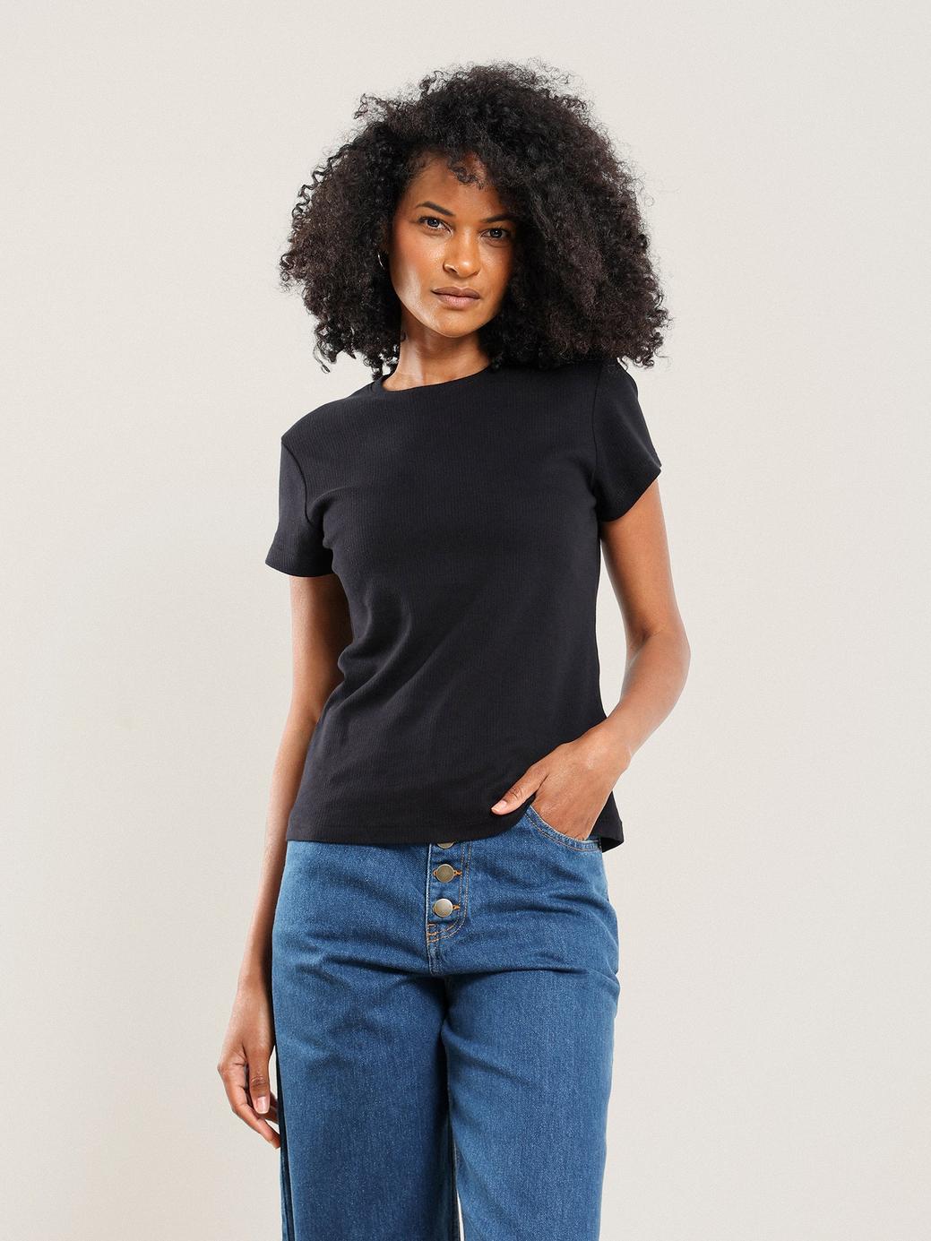 Aziz Tee - Black