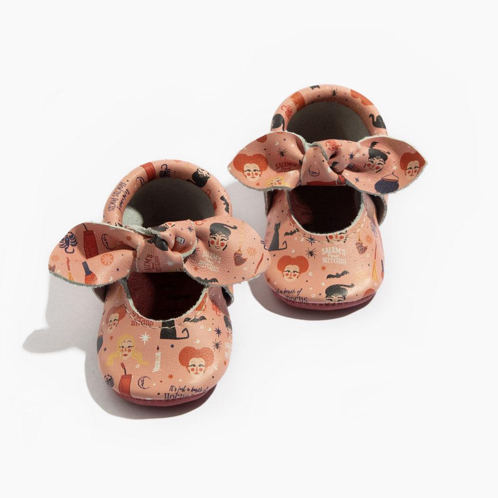 Hocus Pocus Knotted Bow Baby Shoe