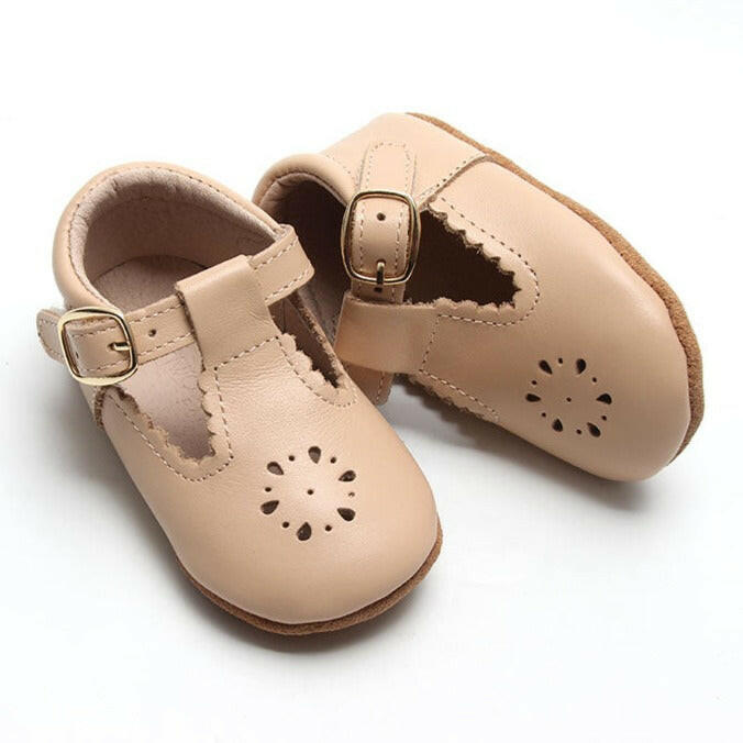 Leather Petal T-Bar | Color 'Honey' | Soft Sole  Consciously Baby 2 (3 - 6 months)