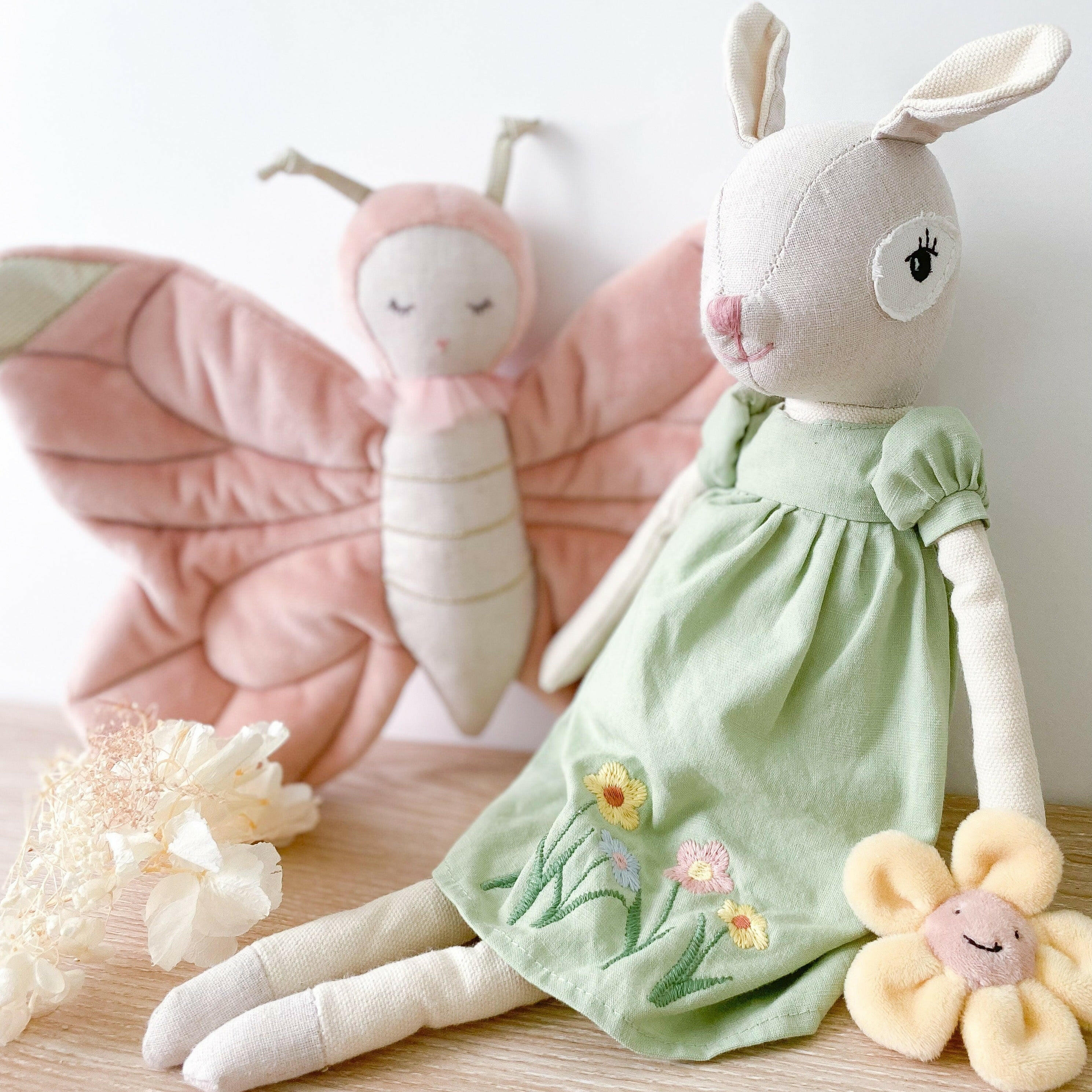 Buttercup Doe Doll MON AMI