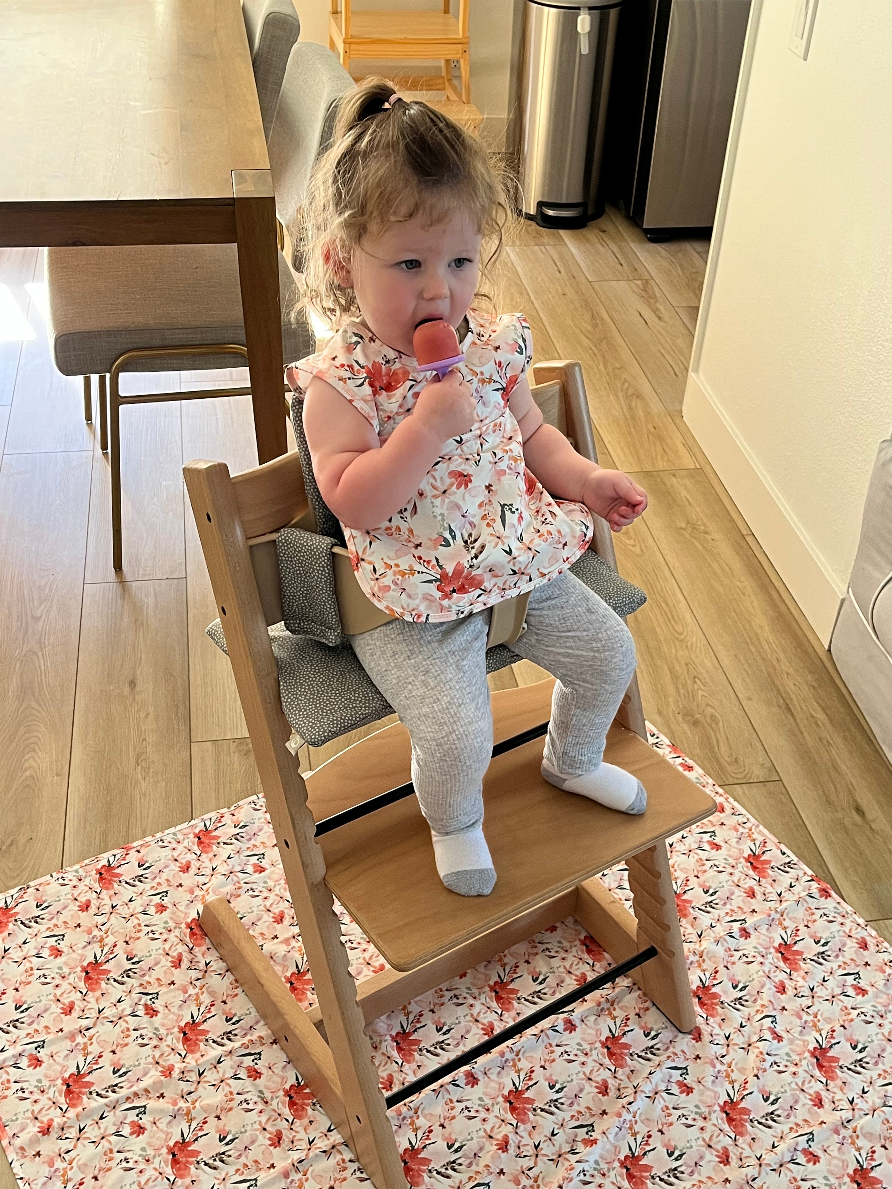 Peachy Dreams Splash Mat - A Waterproof Catch-All for Highchair Spills