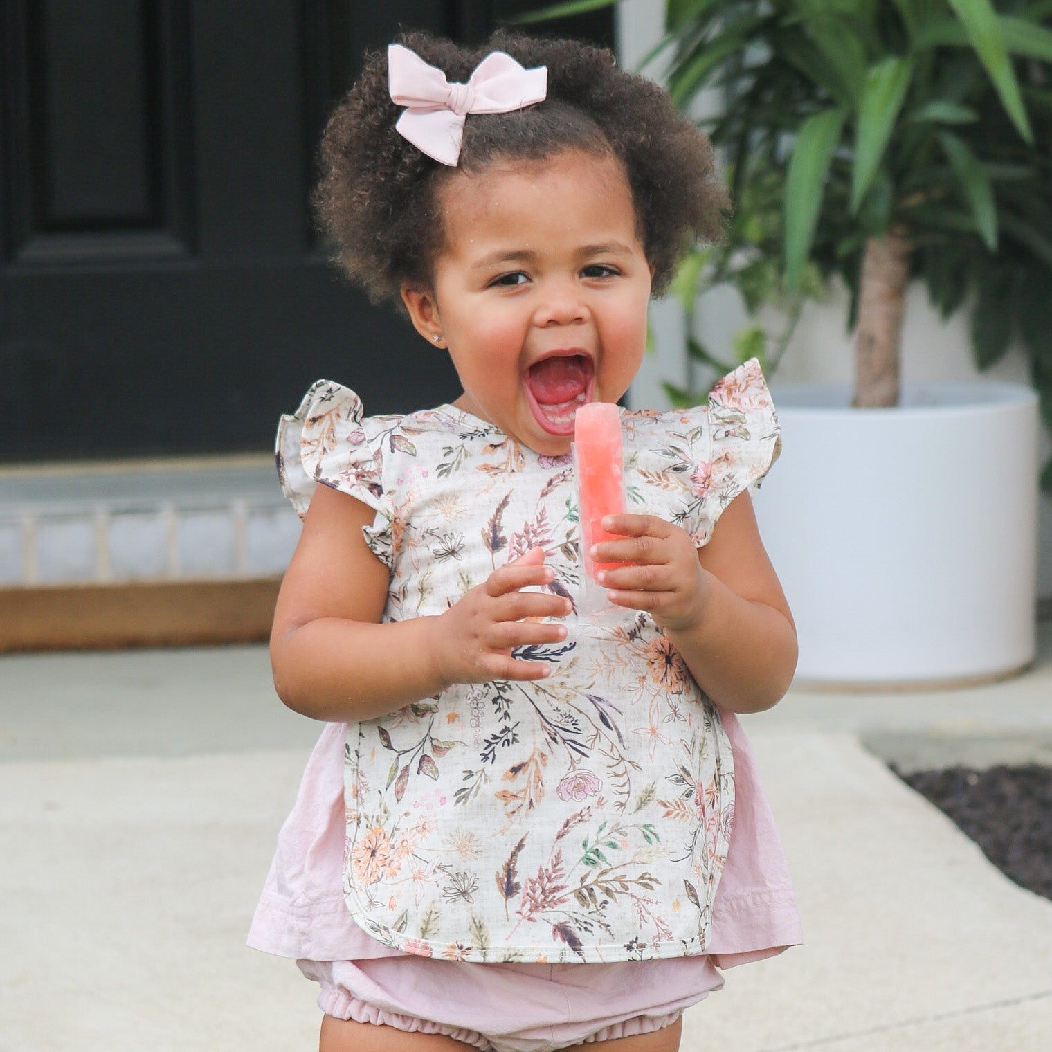 Delilah Floral Flutter Bapron BapronBaby