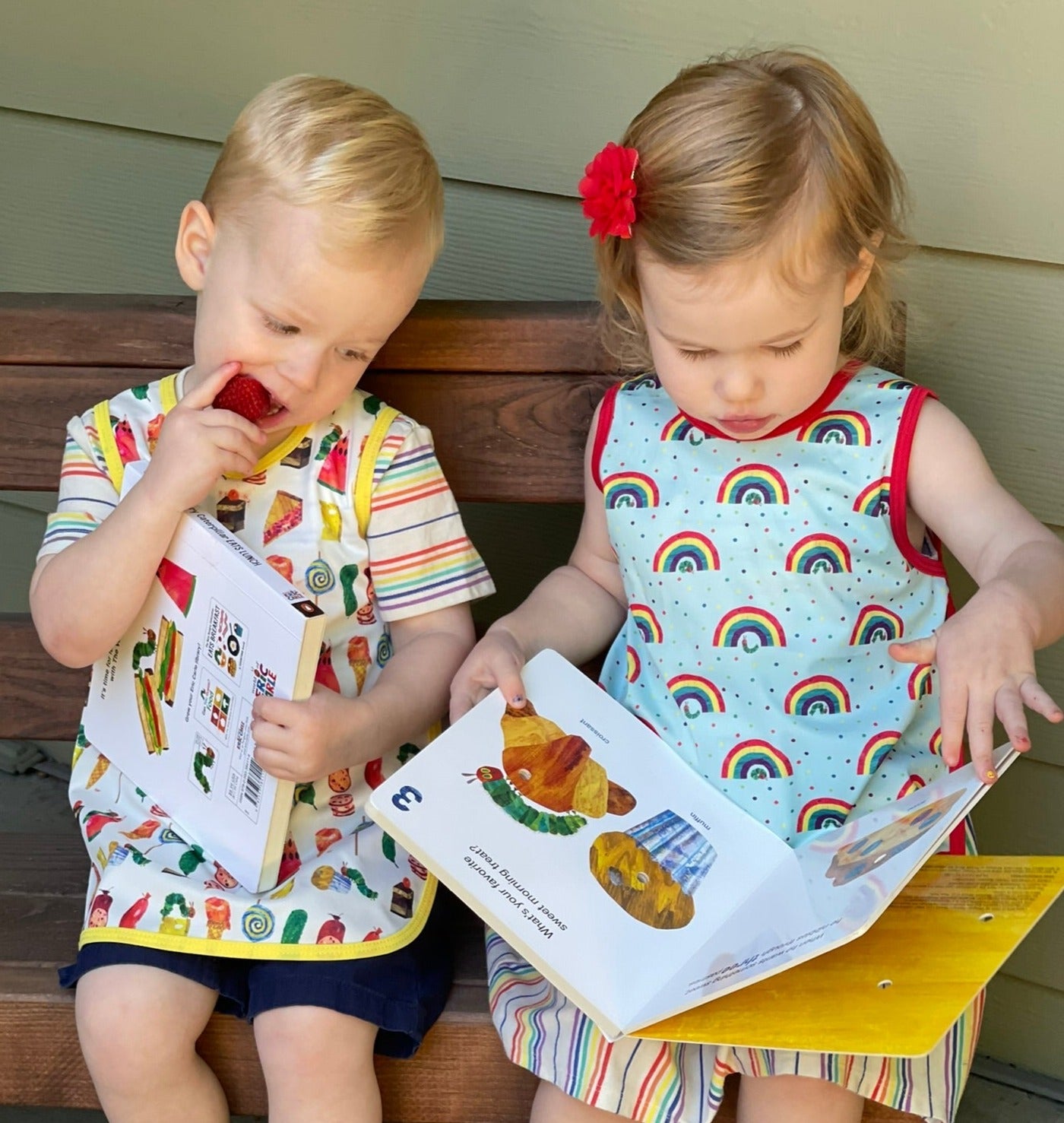 Rainbow Caterpillar Bapron - from the World Of Eric Carle BapronBaby