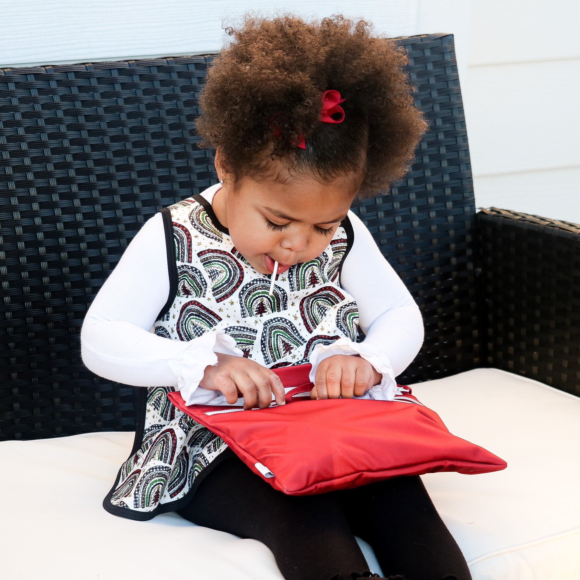 Solid Cranberry Minimalist - Waterproof Wet Bag (For mealtime, on-the-go, and more!) BapronBaby