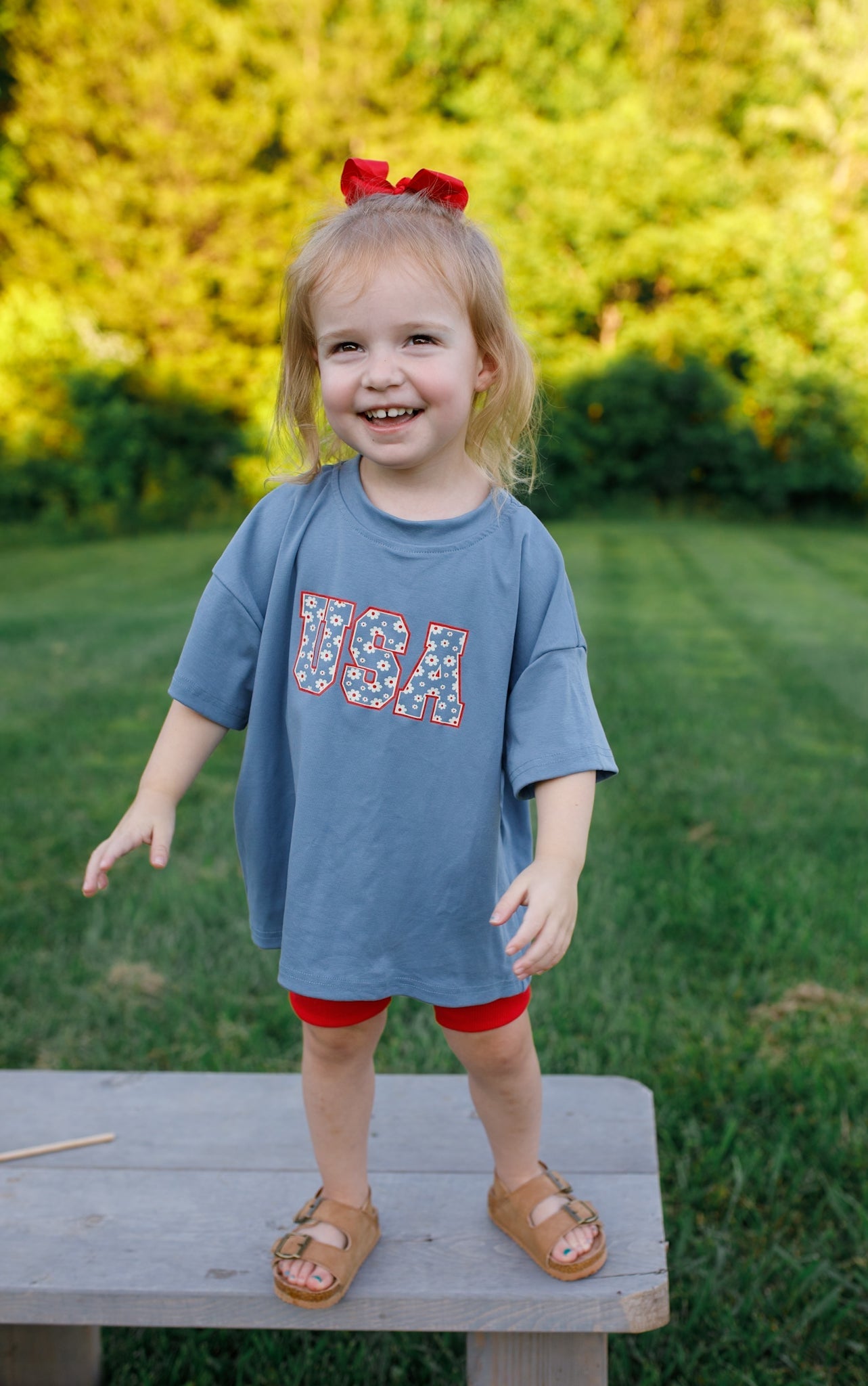 USA Daisy Oversized T-Shirt