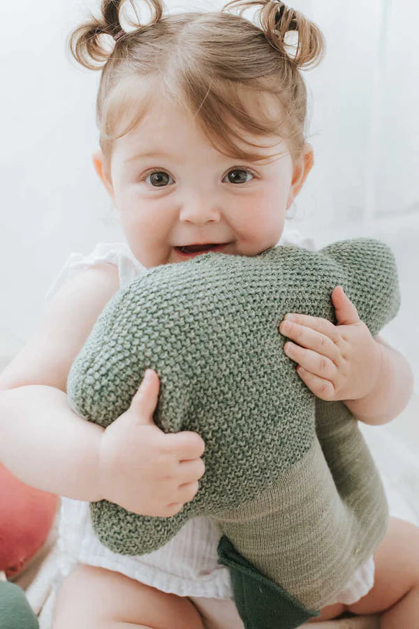 KNITTED CUSHION BRUCY THE BROCCOLI Little Wonder & Co