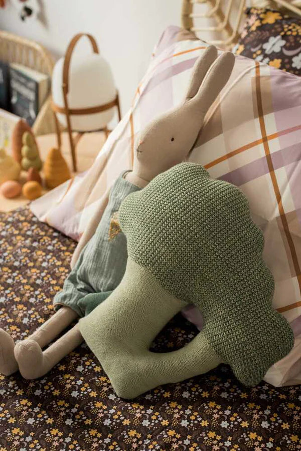 KNITTED CUSHION BRUCY THE BROCCOLI Little Wonder & Co