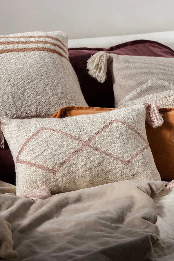 KNITTED CUSHION LITTLE OASIS NATURAL - PALE PINK Little Wonder & Co