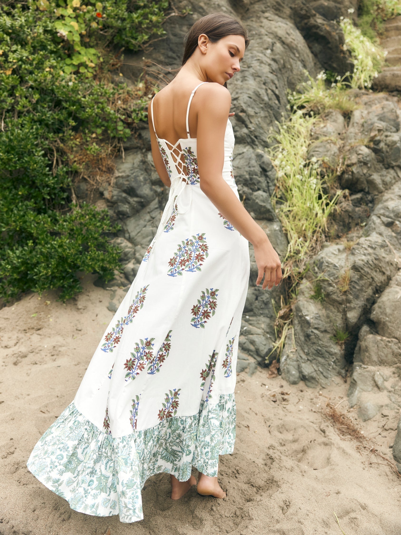 Octavia Dress - White with Bouquets