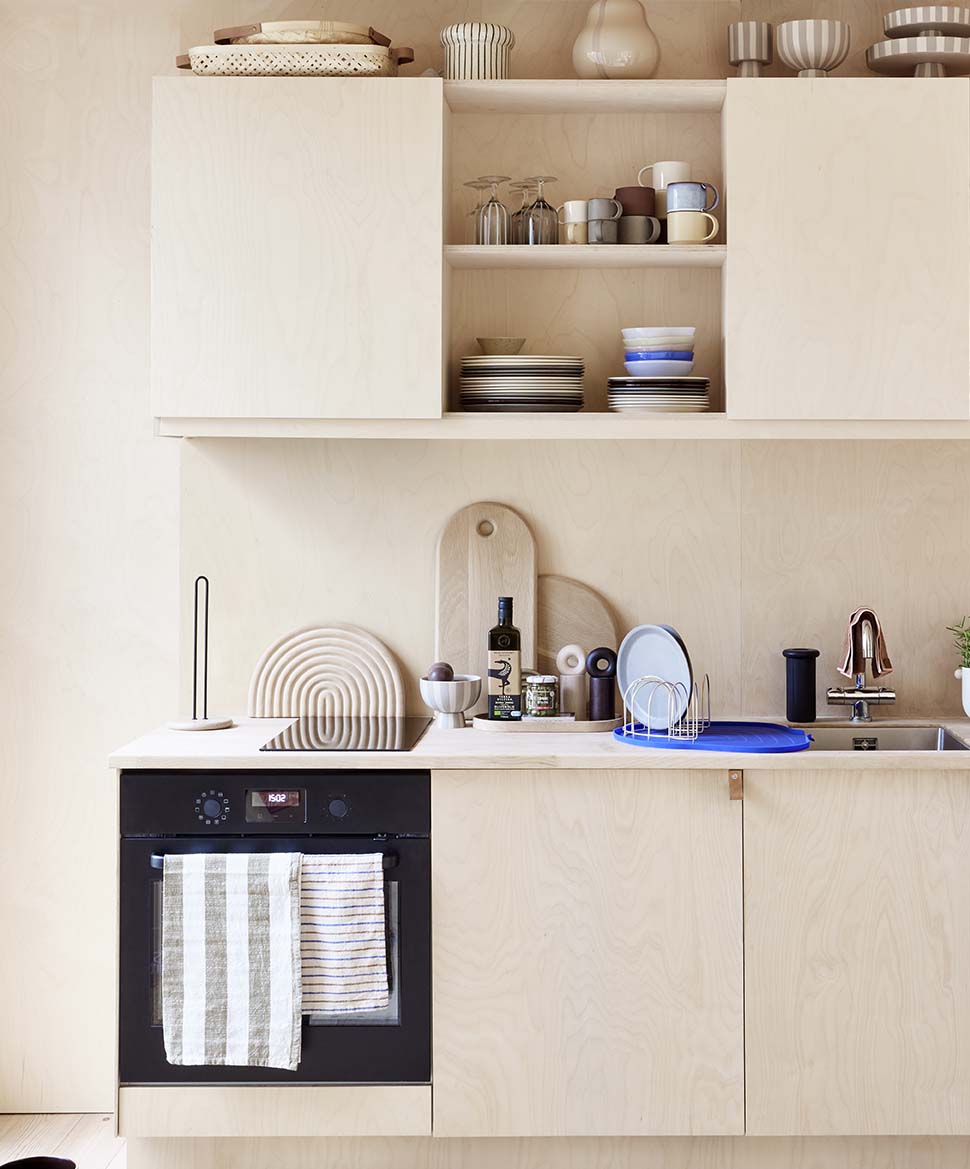 Savi Marble Paper Towel Holder