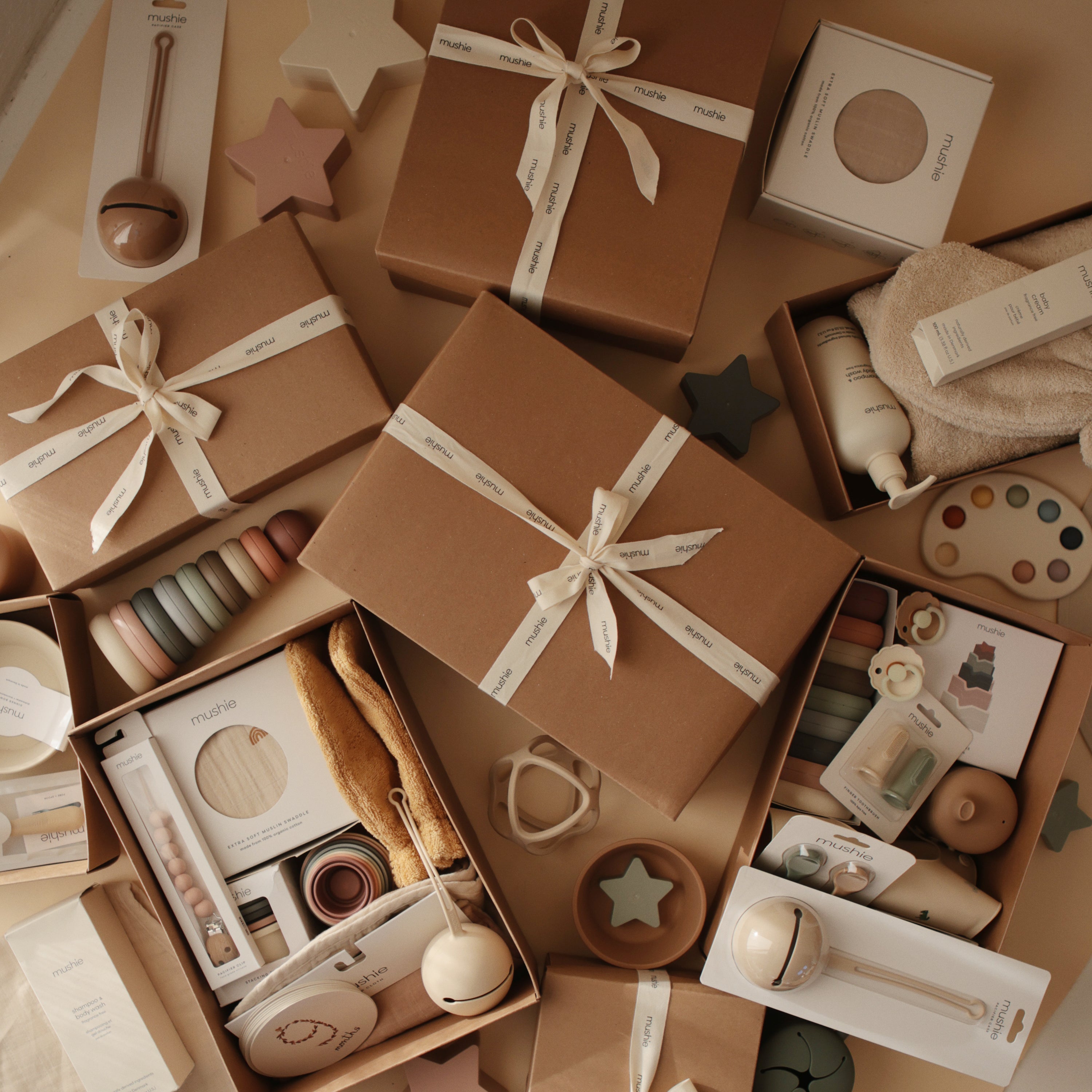 Mealtime Gift Set 3 | $49 Value Gift Set Mushie