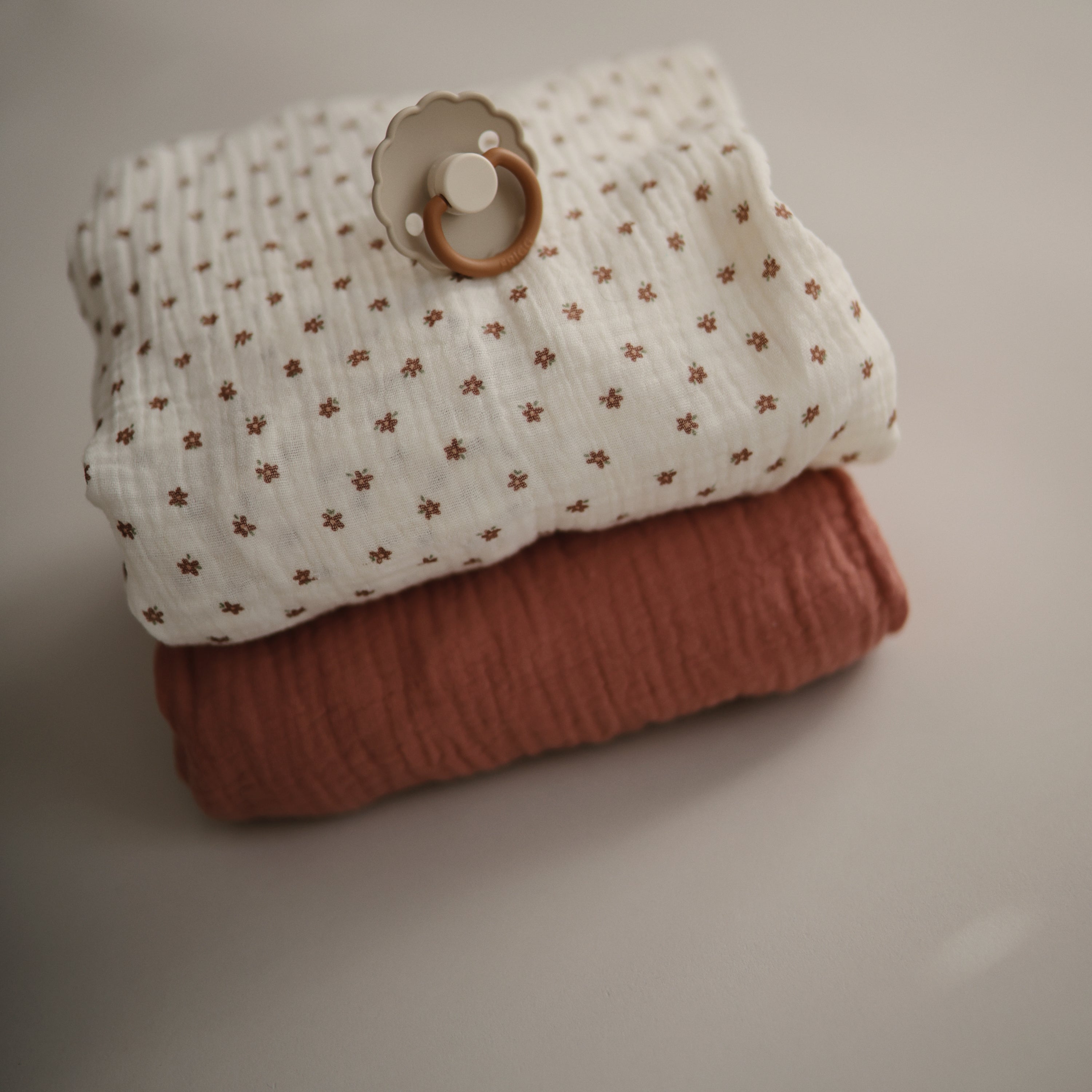 Extra Soft Bassinet Muslin Crib Sheet crib sheets Mushie