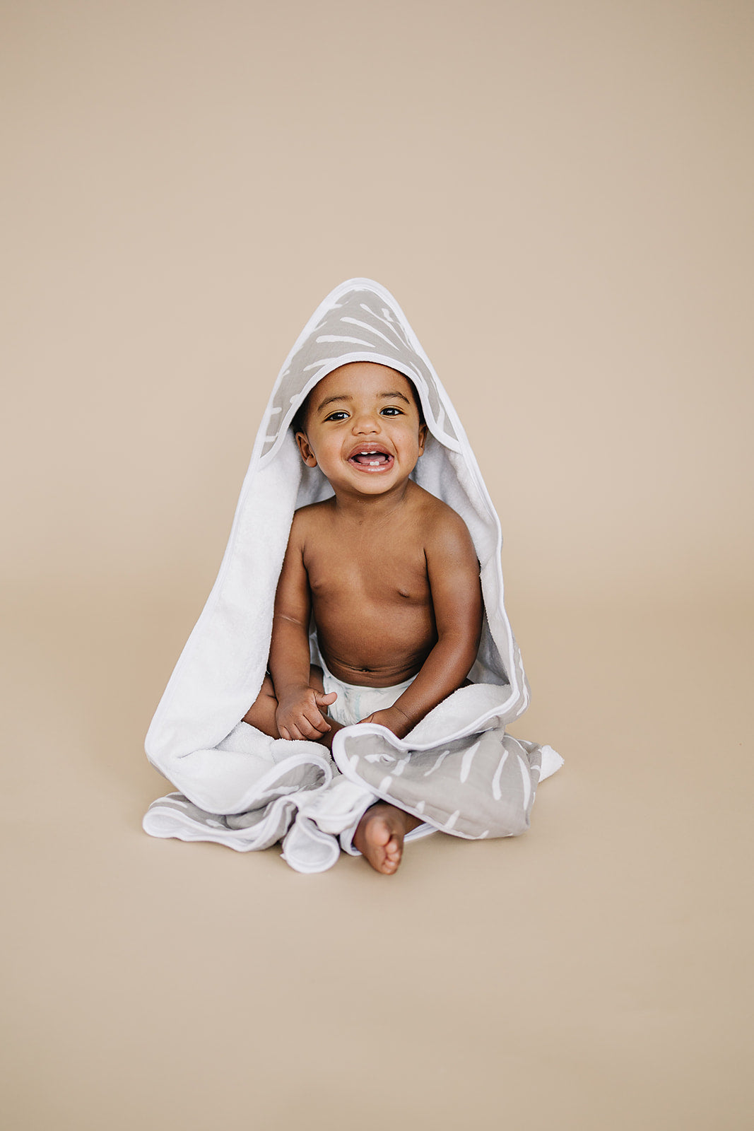 Grey Dash Muslin Hooded Towel Mebie Baby