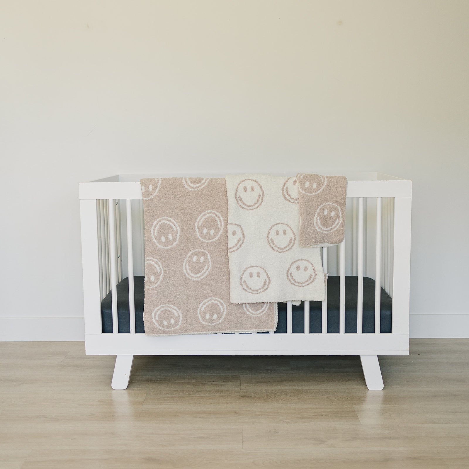 Smiley Taupe Plush Blanket  Mebie Baby