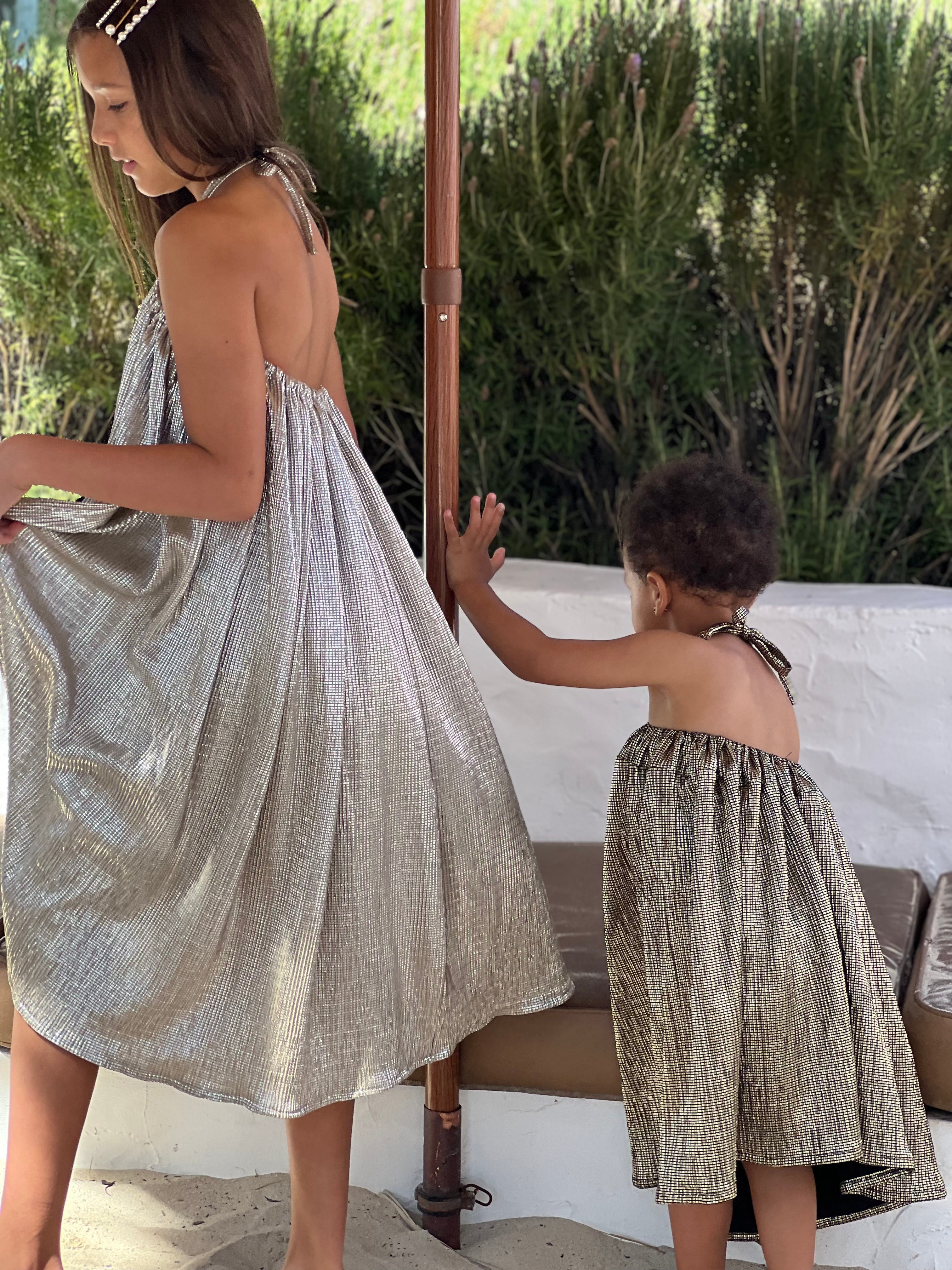 Dark Gold Shimmer - Gold