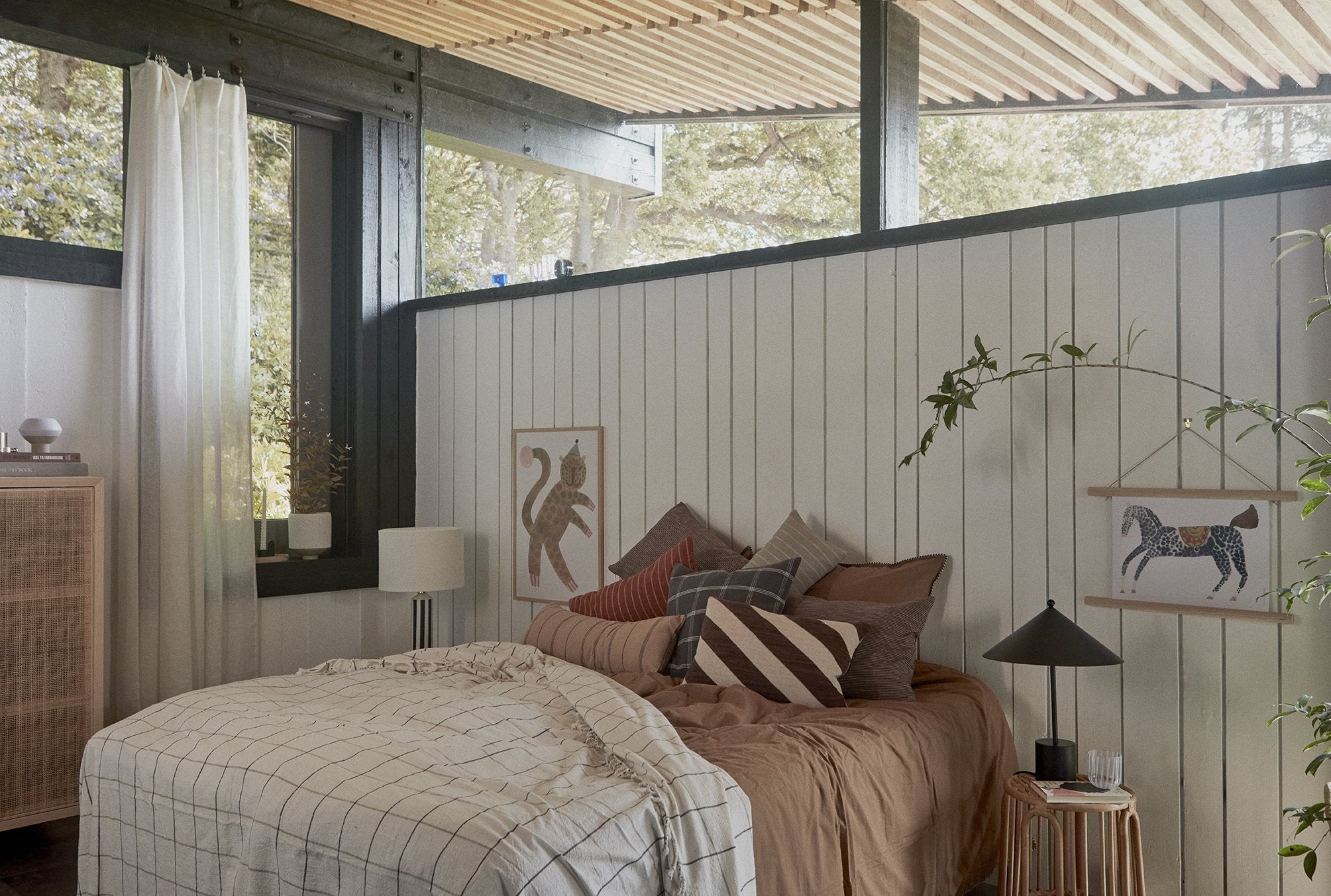 Kasa Table Lamp - Various Colors