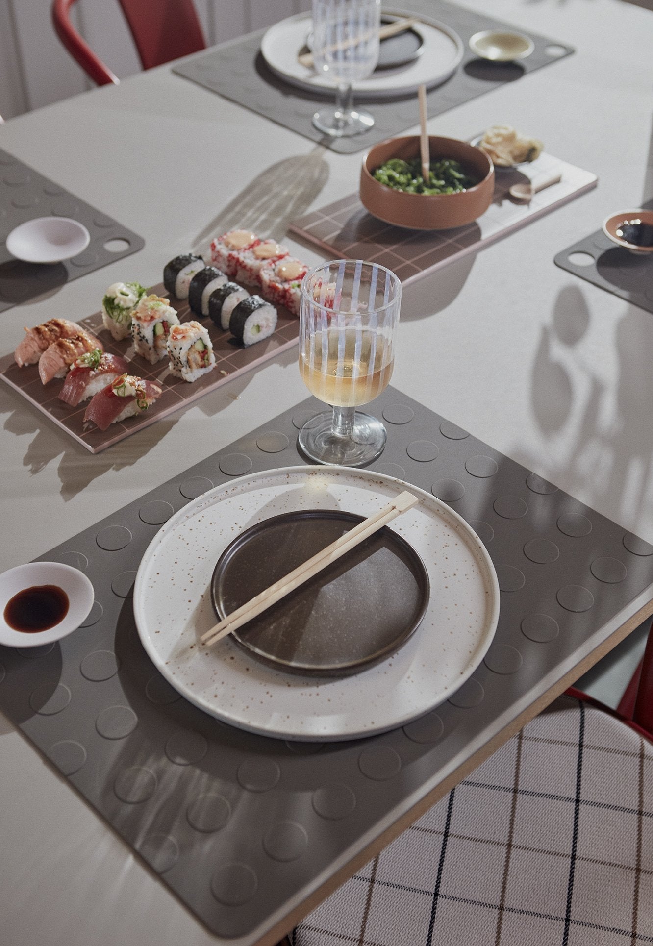 Inka Lunch/Dessert Plate, Pack of 2 - Brown