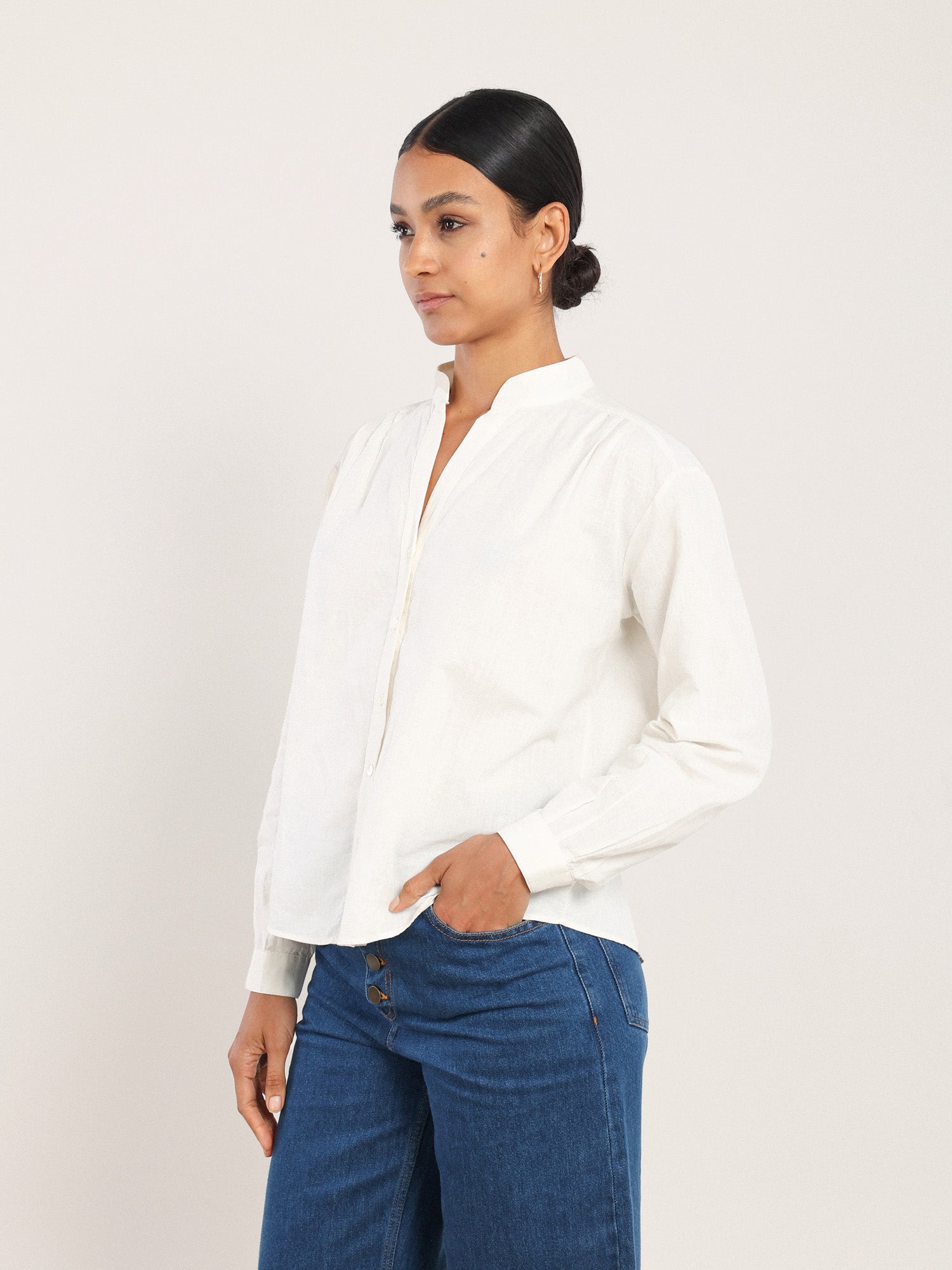 Akhen Button Up - Sugar