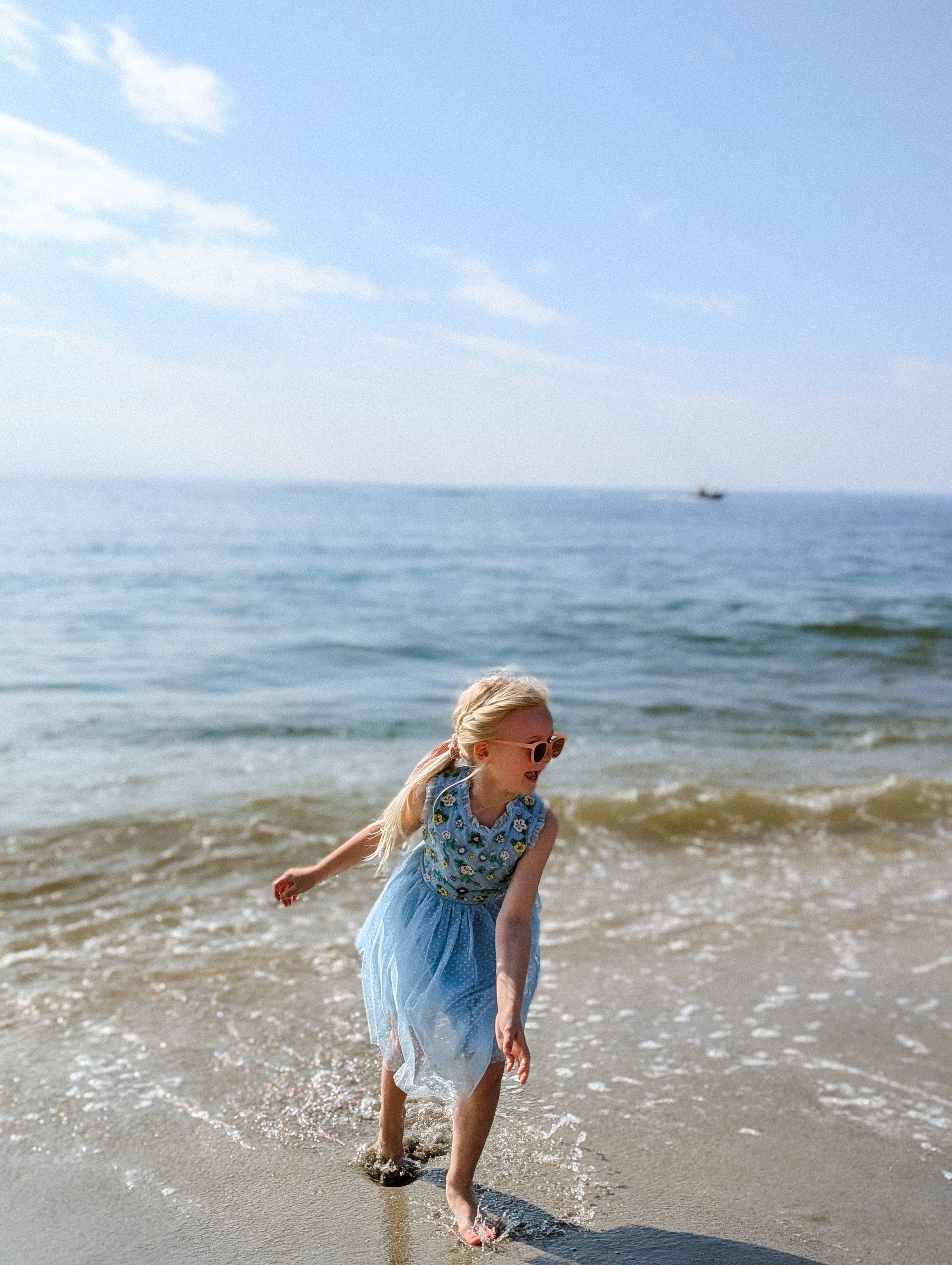 Classic Wayfarer Sustainable Sunglasses | Bio-Based · Bendable · Polarized | Child | 3-8 Y