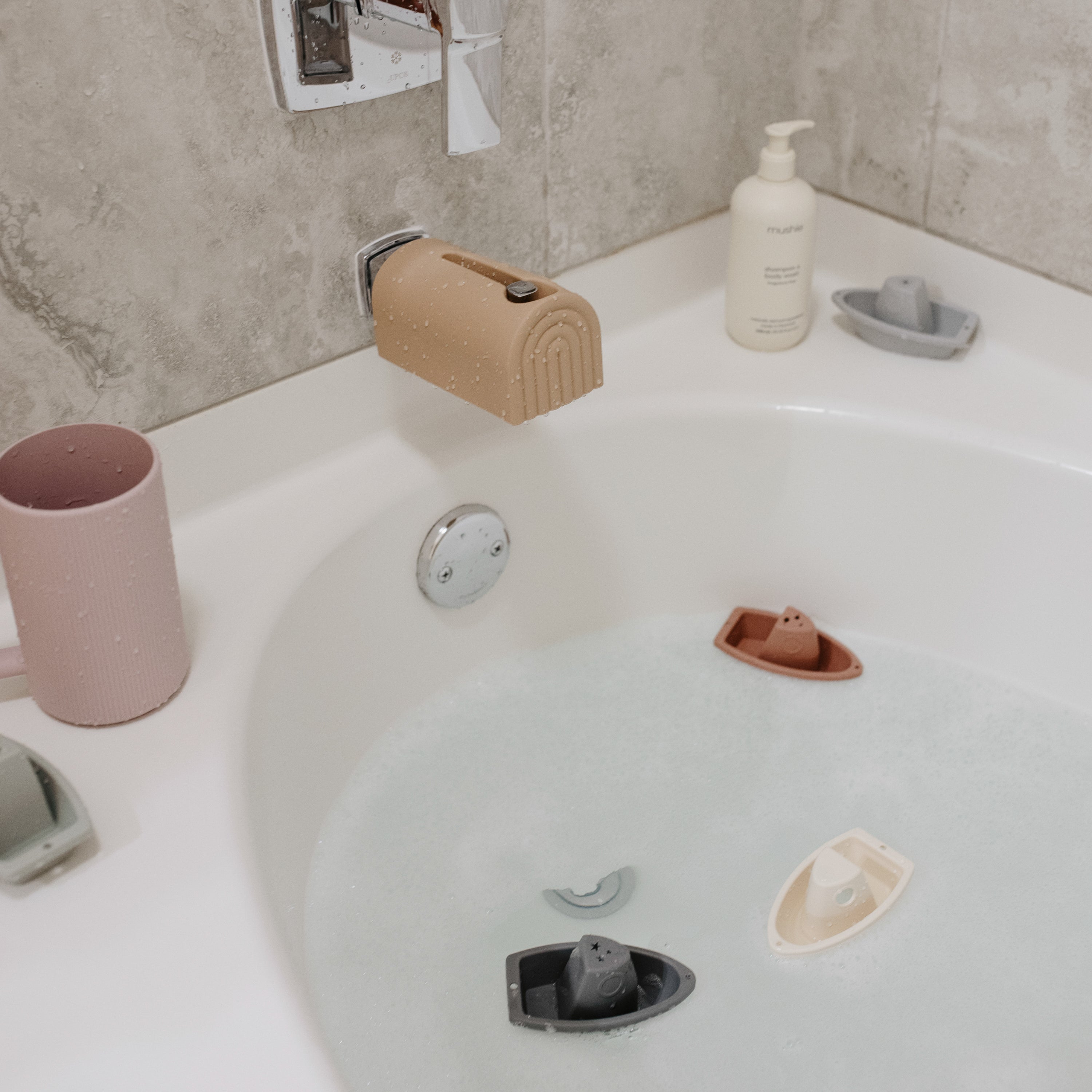 Spout Cover Spout Cover Mushie