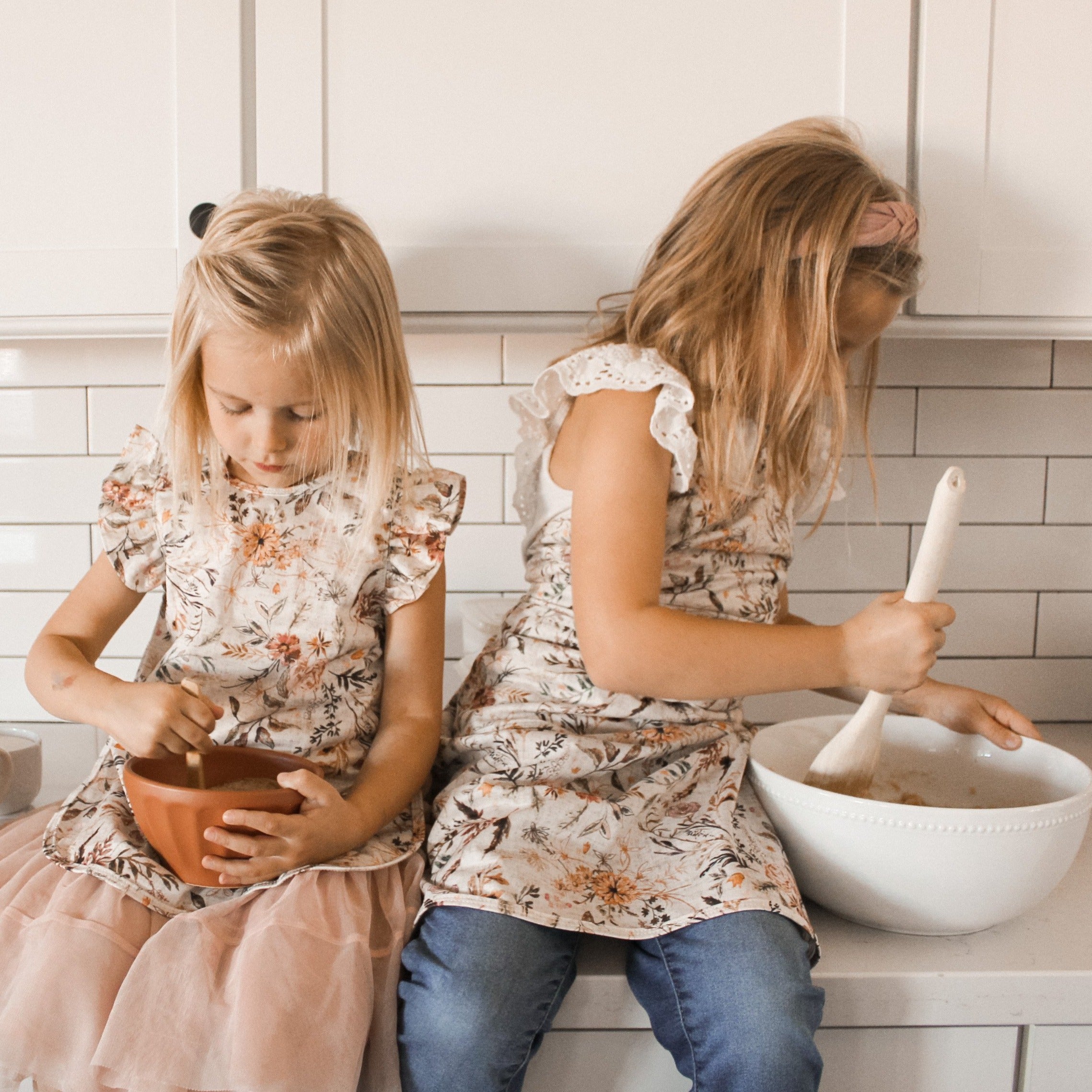 Delilah Floral Apron - fits sizes youth small through adult 2XL BapronBaby