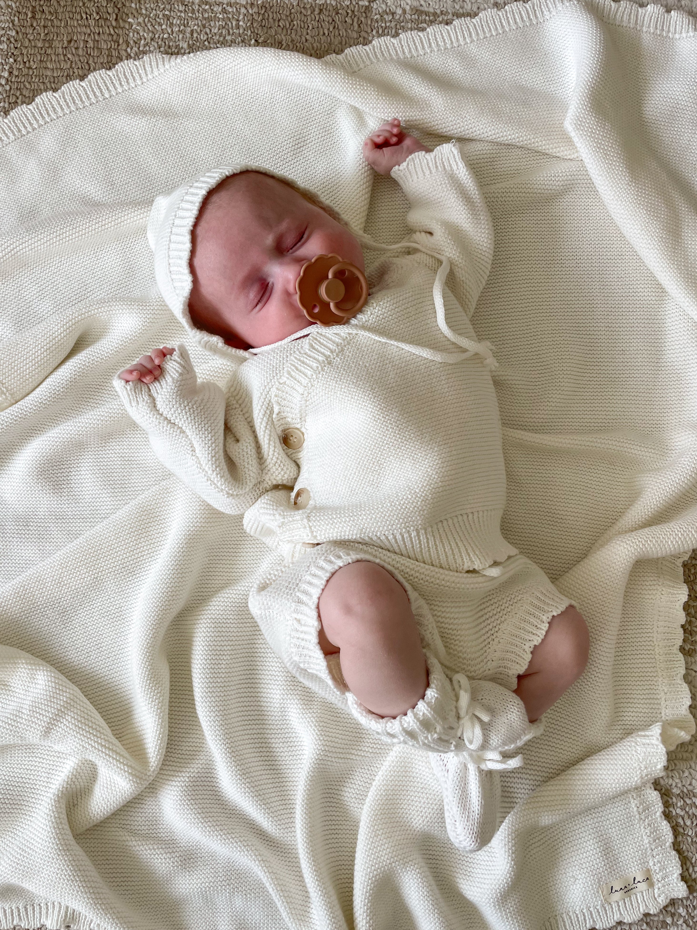 Bring Me Home Scallop Bundle - White