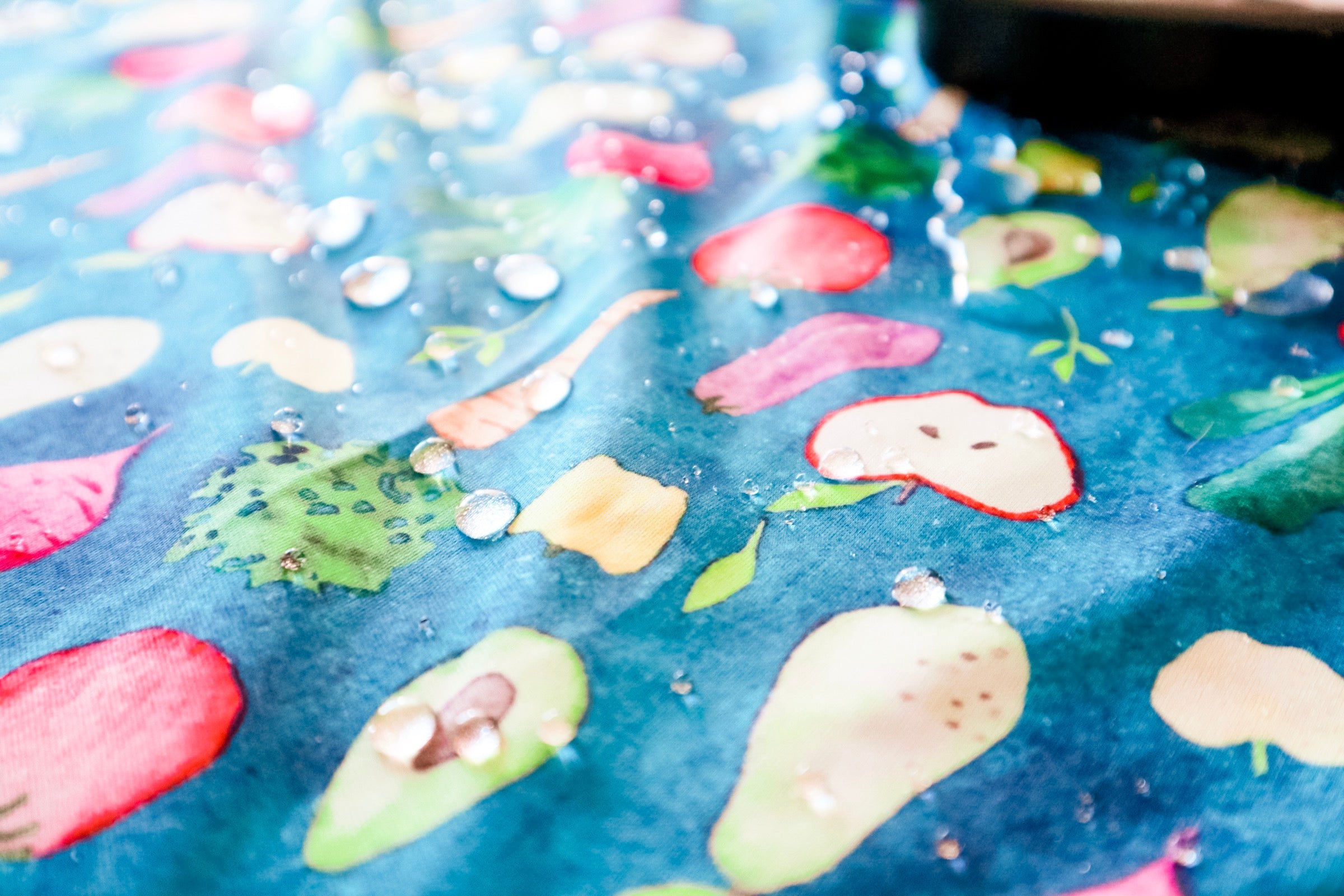 Organic Produce Splash Mat - A Waterproof Catch-All for Highchair Spills and More! BapronBaby