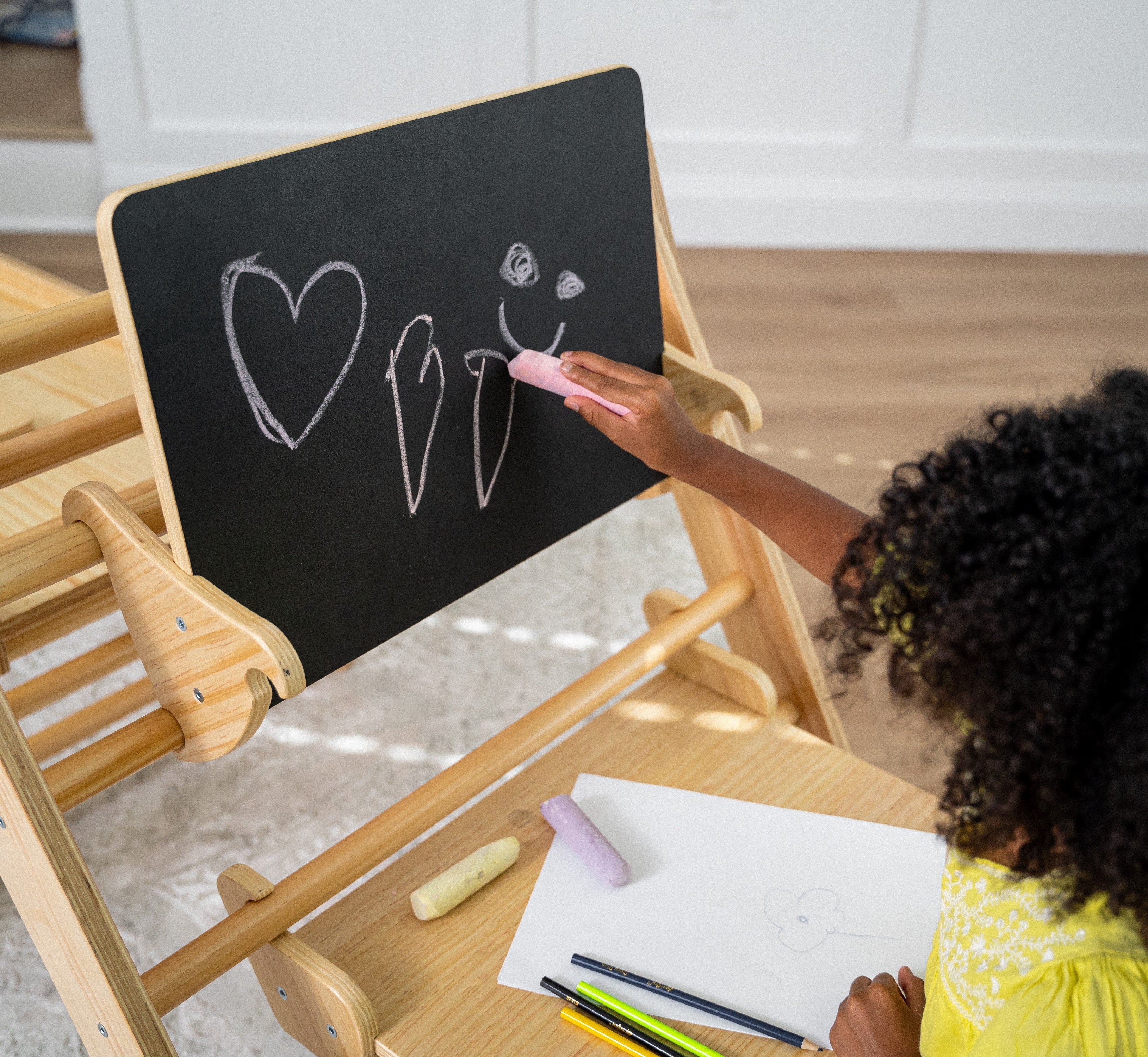 Desk and Chair Attachment to the Hazel & Olive Indoor Avenlur.com